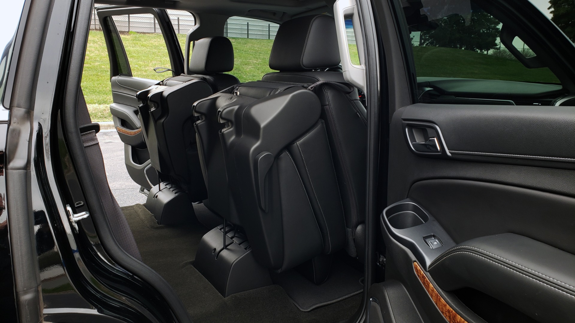 Used 2017 Chevrolet TAHOE PREMIER 4WD / NAV / SNRF / ENTERT / REARVIEW / 3-ROW for sale Sold at Formula Imports in Charlotte NC 28227 66