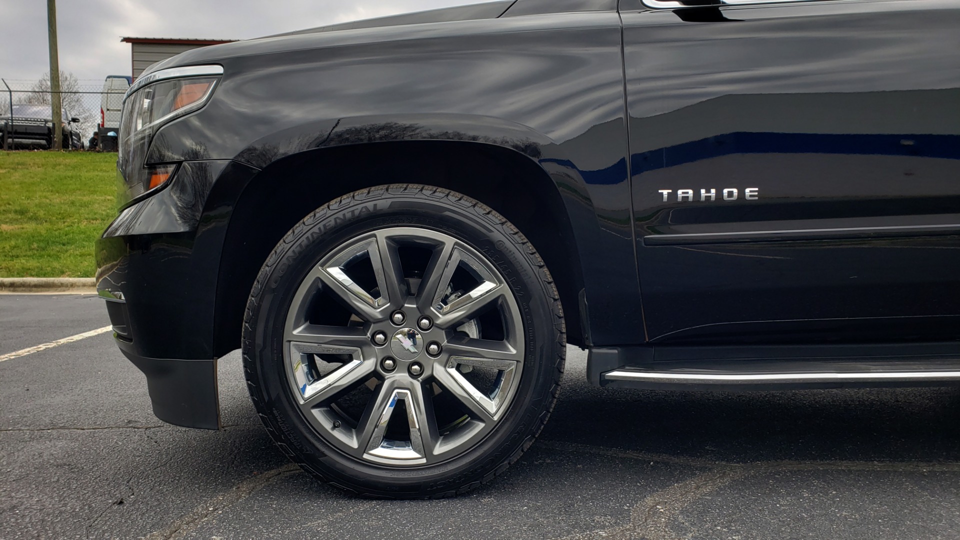 Used 2017 Chevrolet TAHOE PREMIER 4WD / NAV / SNRF / ENTERT / REARVIEW / 3-ROW for sale Sold at Formula Imports in Charlotte NC 28227 80