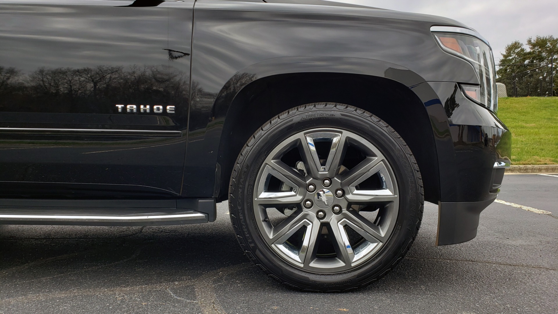 Used 2017 Chevrolet TAHOE PREMIER 4WD / NAV / SNRF / ENTERT / REARVIEW / 3-ROW for sale Sold at Formula Imports in Charlotte NC 28227 83