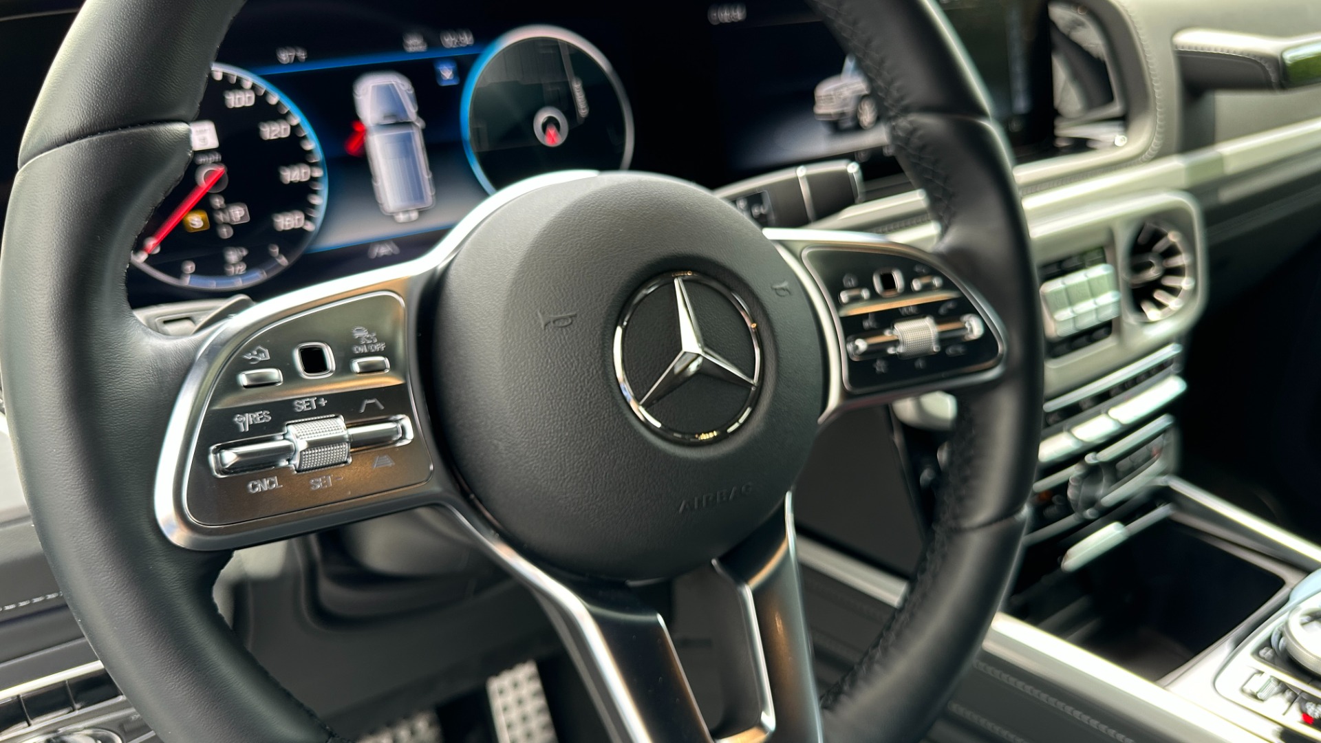Used 2023 Mercedes-Benz G-Class G 550 / NIGHT PACKAGE / EXCLUSIVE INTERIOR / AMG LINE for sale Sold at Formula Imports in Charlotte NC 28227 18