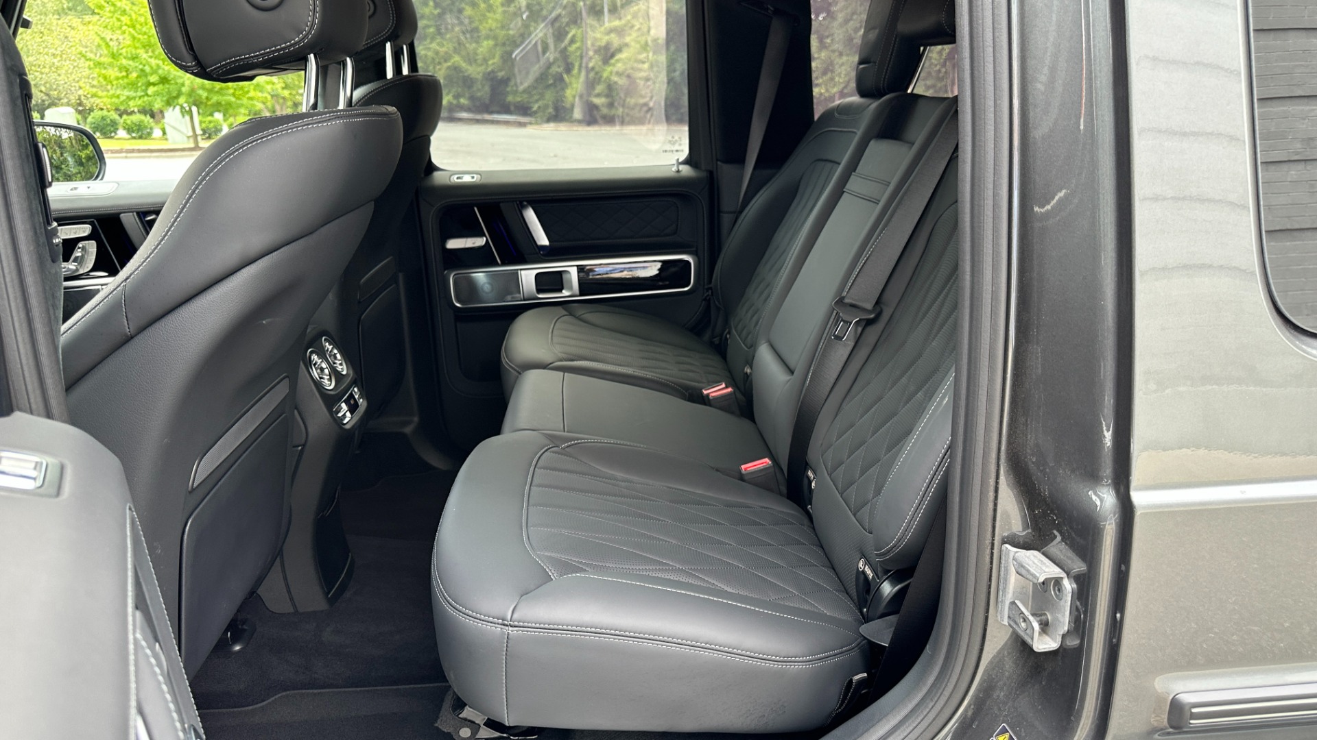 Used 2023 Mercedes-Benz G-Class G 550 / NIGHT PACKAGE / EXCLUSIVE INTERIOR / AMG LINE for sale Sold at Formula Imports in Charlotte NC 28227 27