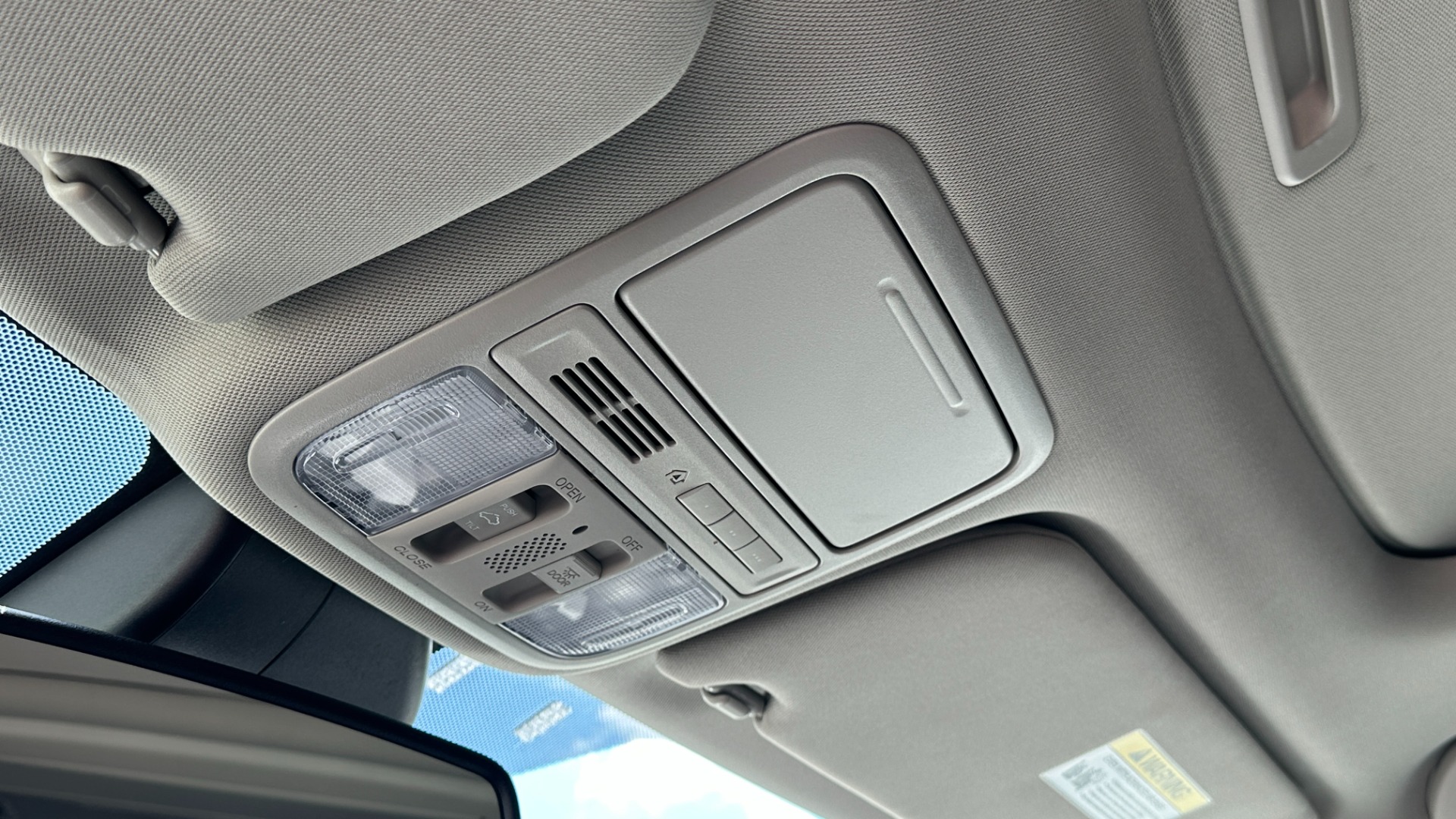 Used 2016 Honda Odyssey TOURING ELITE / VACUUM / WIDESCREEN REAR