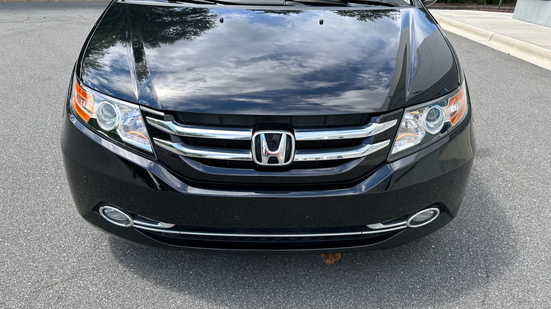 Used 2016 Honda Odyssey TOURING ELITE / VACUUM / WIDESCREEN REAR