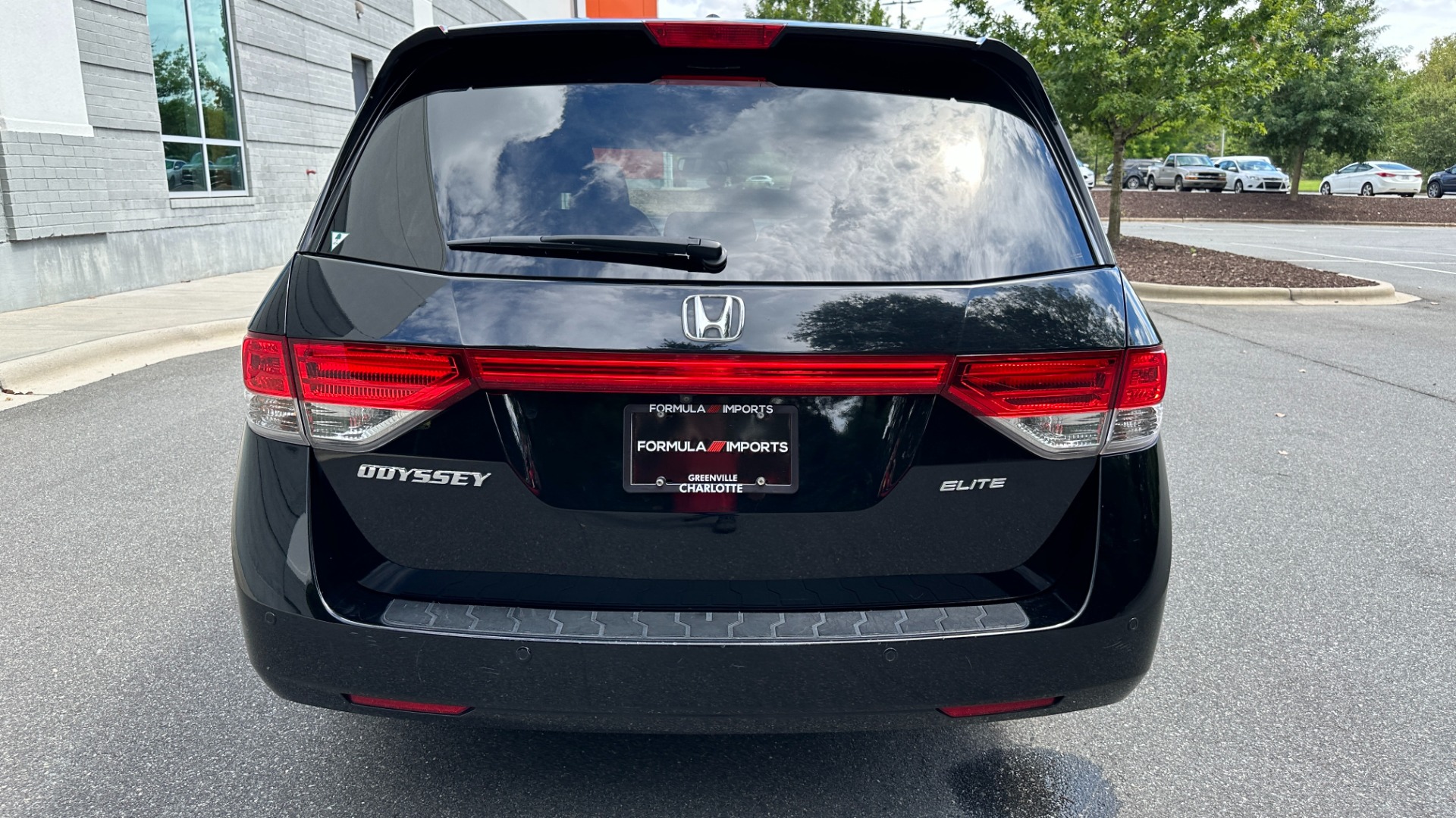 Used 2016 Honda Odyssey TOURING ELITE / VACUUM / WIDESCREEN REAR