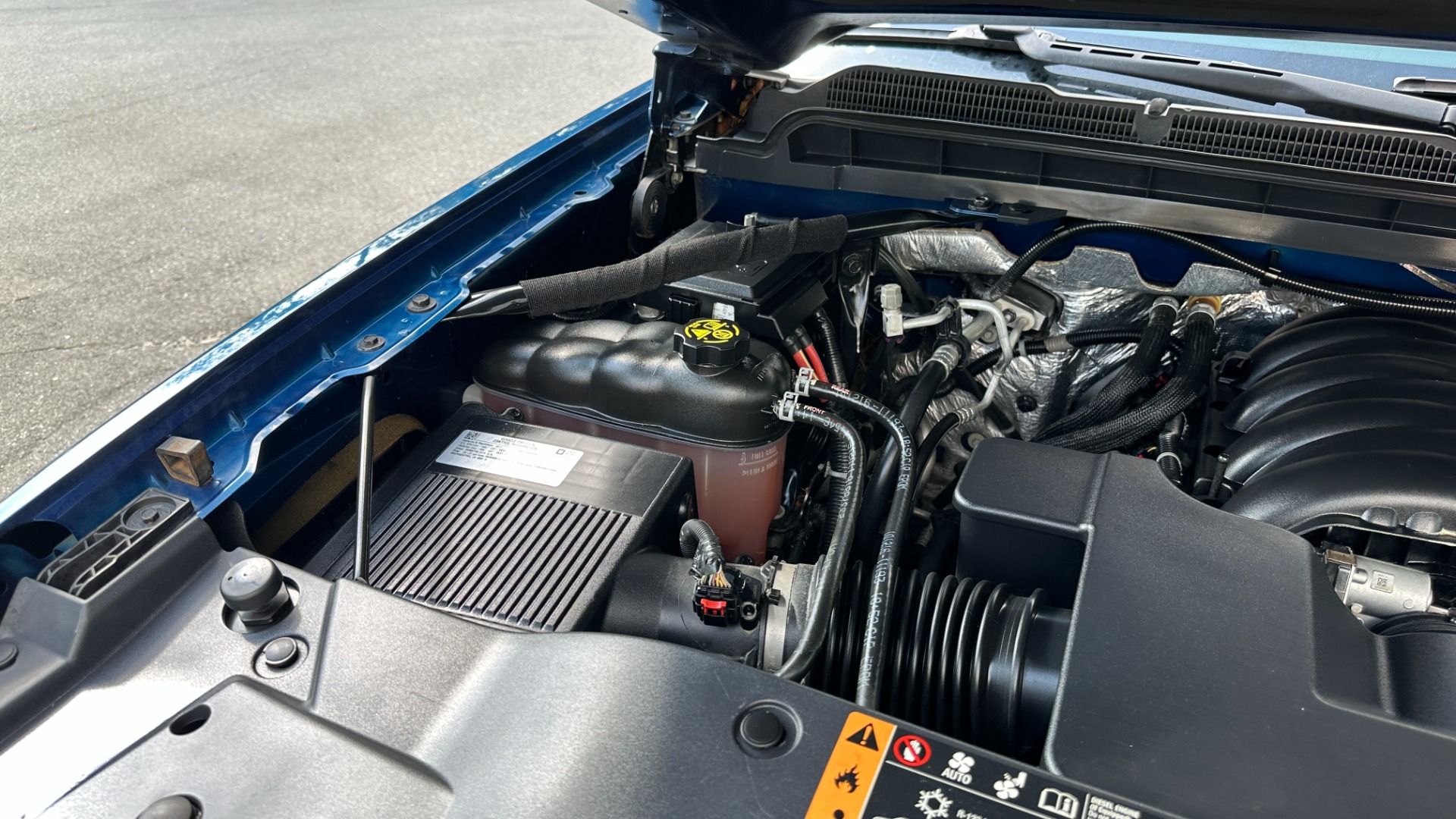Used 2017 Chevrolet Silverado 1500 High Country 6.2L / 22IN WHEELS / SUNROOF / POWER RUNNING BOARDS for sale Sold at Formula Imports in Charlotte NC 28227 43