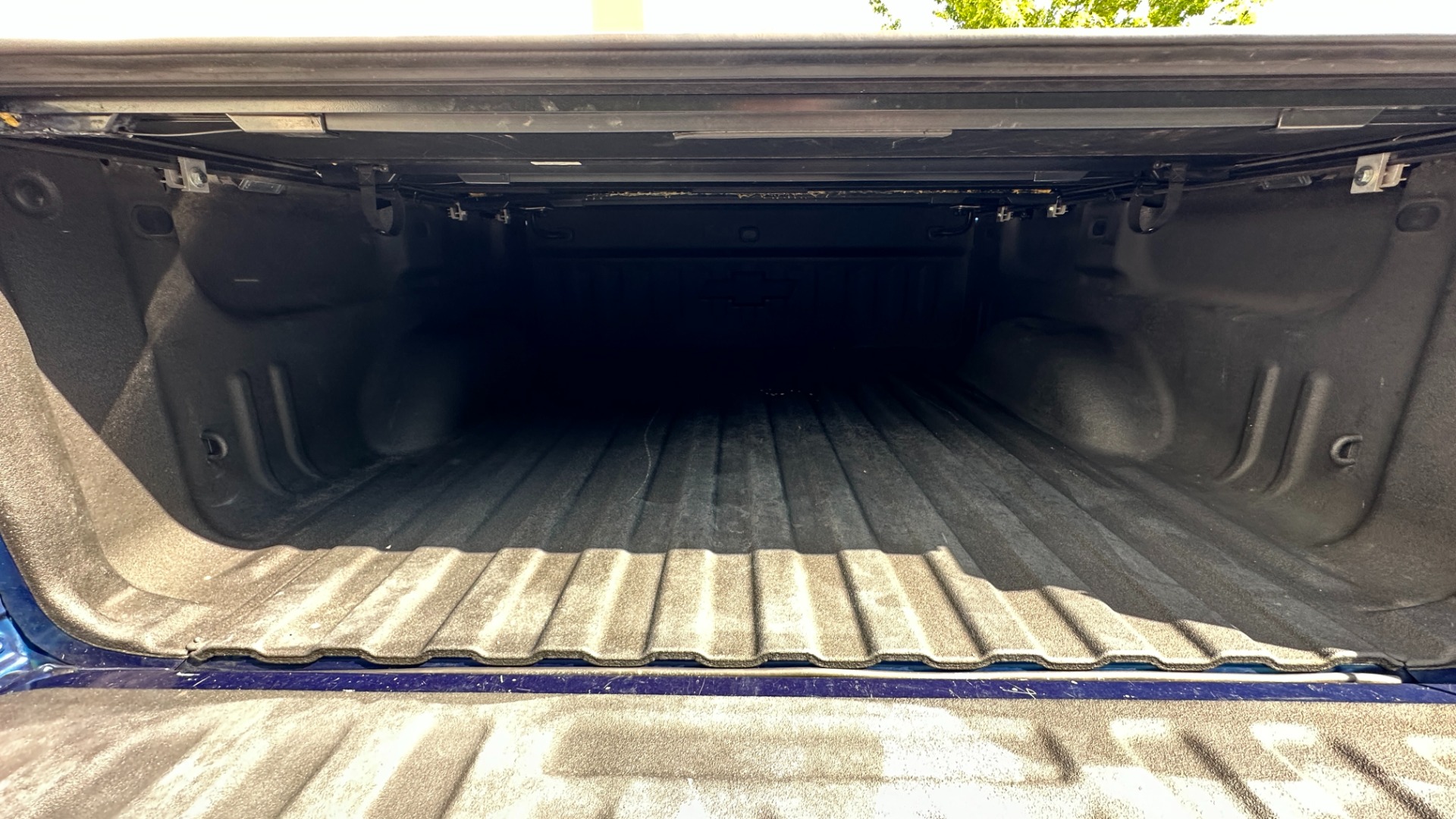 Used 2017 Chevrolet Silverado 1500 High Country 6.2L / 22IN WHEELS / SUNROOF / POWER RUNNING BOARDS for sale Sold at Formula Imports in Charlotte NC 28227 51