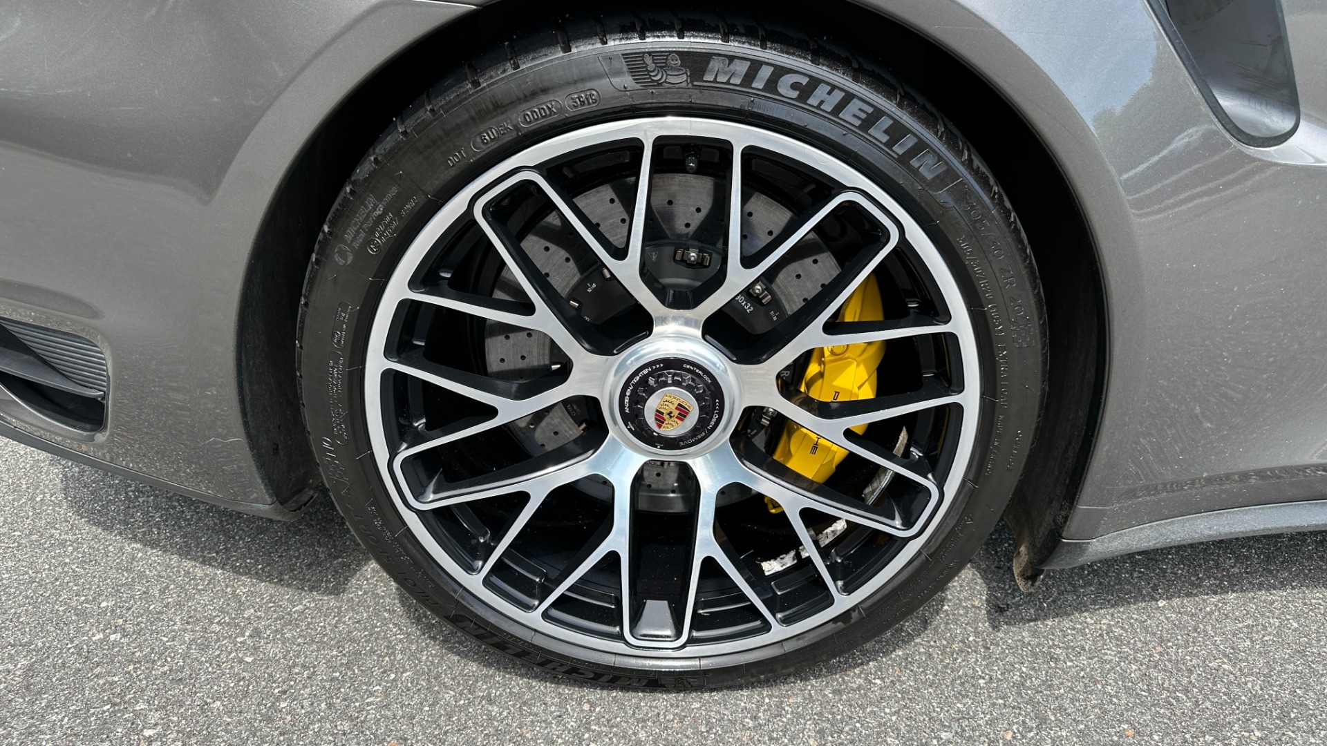 Used 2015 Porsche 911 TURBO S / BYDESIGN STAGE 4.2 POWER PACKAGE / $30K IN UPGRADES / APPLE CARPL for sale $118,999 at Formula Imports in Charlotte NC 28227 43