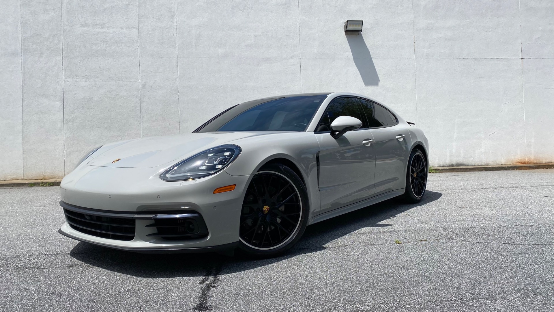 Used 2018 Porsche Panamera 4S for sale Sold at Formula Imports in Charlotte NC 28227 1