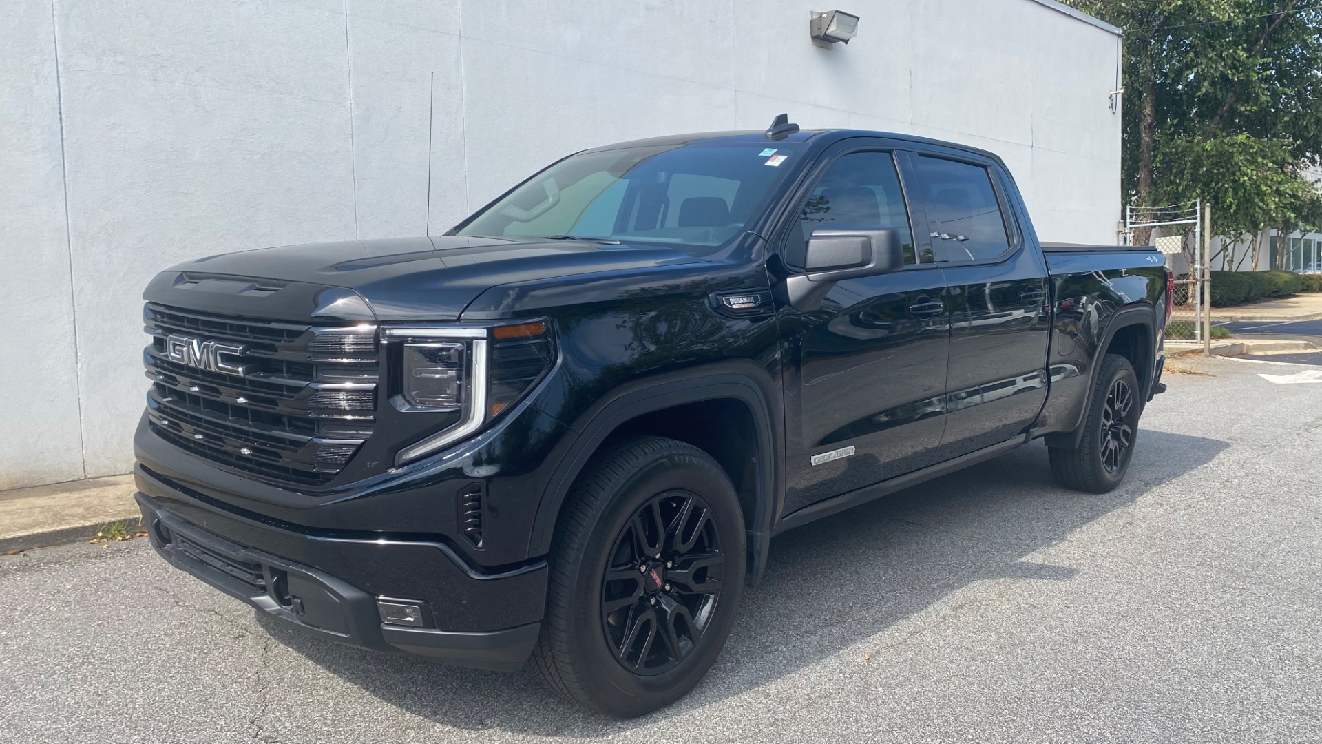 Used 2022 GMC Sierra 1500 Elevation Diesel for sale $52,999 at Formula Imports in Charlotte NC 28227 3