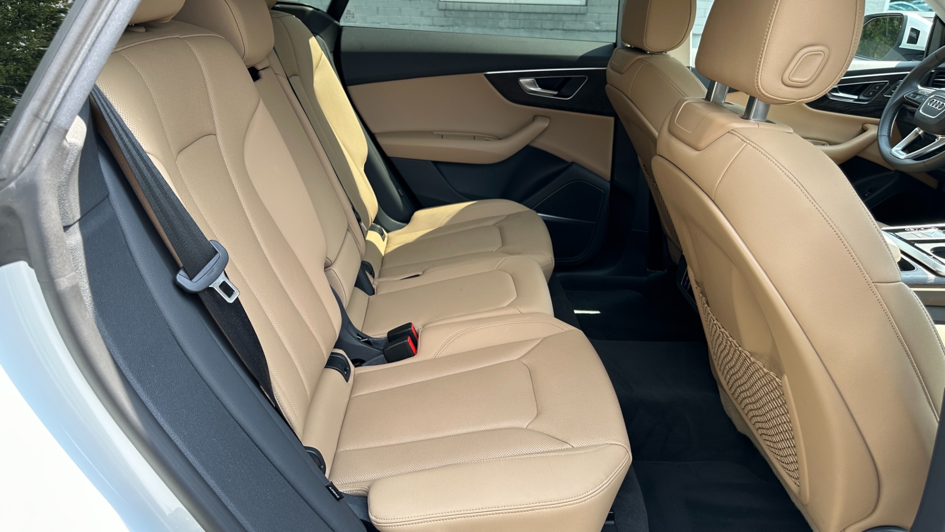 Used 2021 Audi Q8 PREMIUM PLUS / S-LINE / TOW PACKAGE / REAR AIRBAGS for sale $60,995 at Formula Imports in Charlotte NC 28227 28