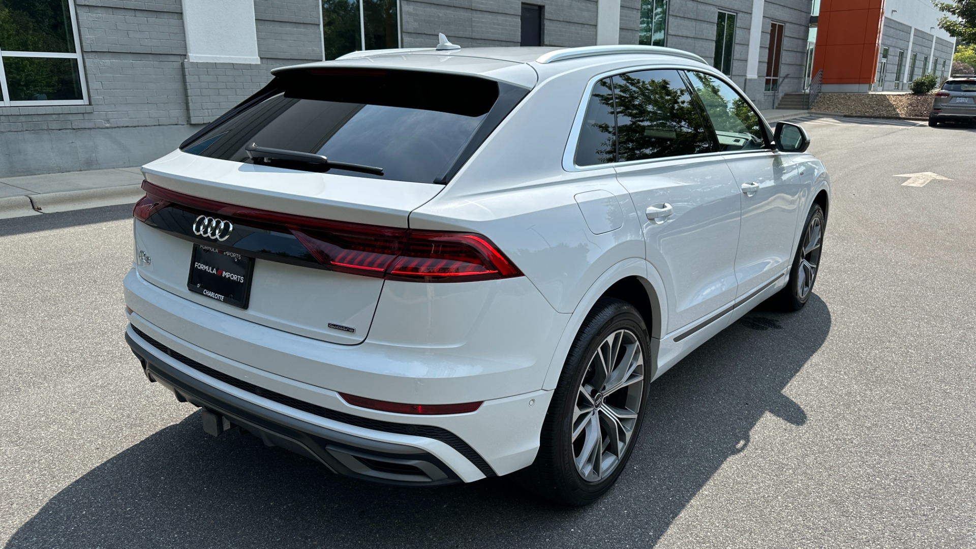 Used 2021 Audi Q8 PREMIUM PLUS / S-LINE / TOW PACKAGE / REAR AIRBAGS for sale $60,995 at Formula Imports in Charlotte NC 28227 7