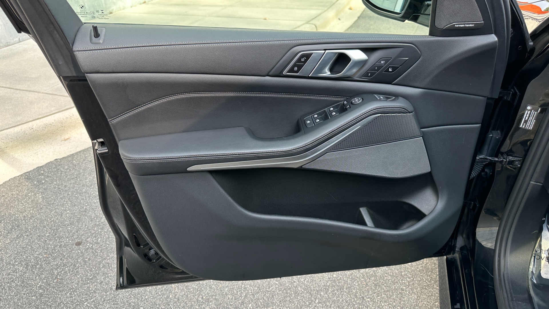 Used 2020 BMW X5 M50i / PREMIUM / TRAILER HITCH / BLACK TRIM / PARKING ASSIST for sale $54,995 at Formula Imports in Charlotte NC 28227 10