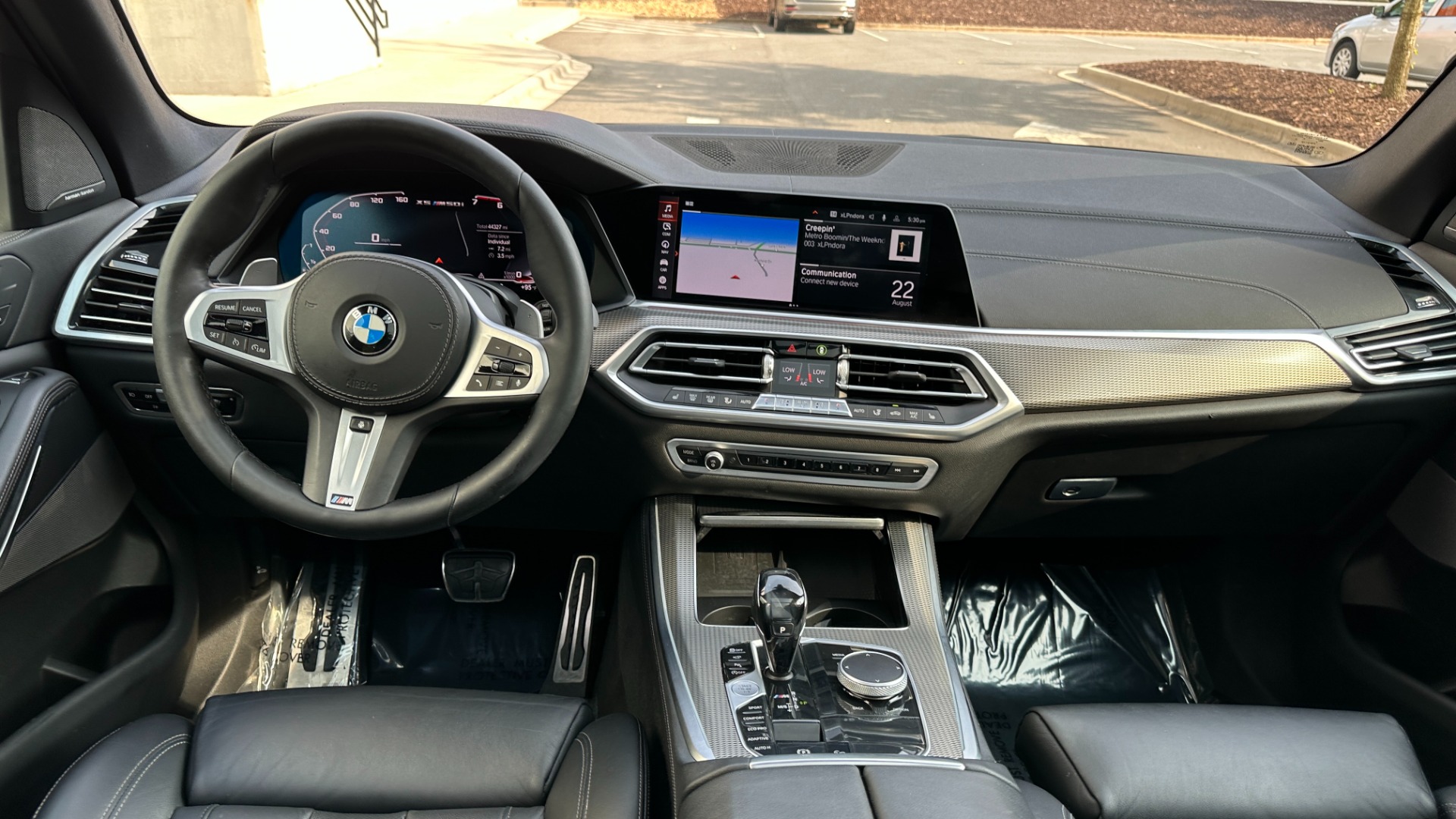 Used 2020 BMW X5 M50i / PREMIUM / TRAILER HITCH / BLACK TRIM / PARKING ASSIST for sale $54,995 at Formula Imports in Charlotte NC 28227 29