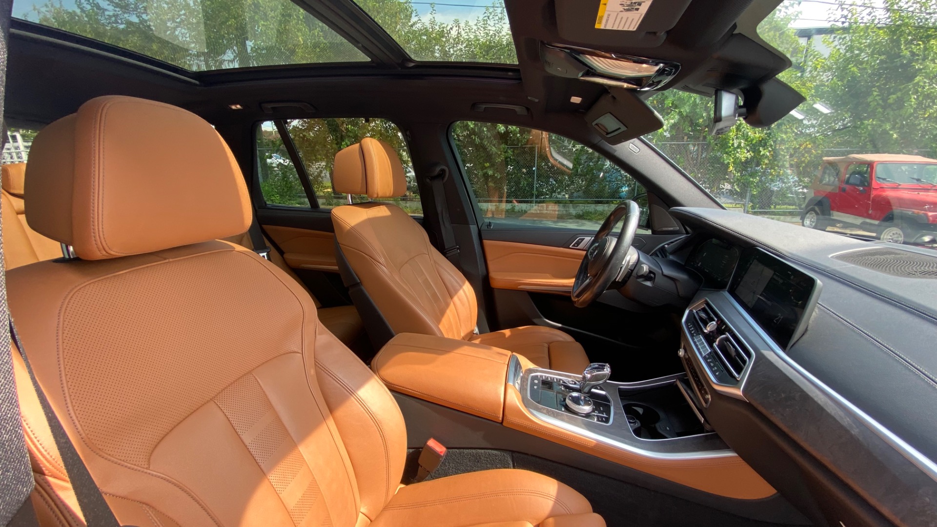 Used 2021 BMW X5 xDrive40i for sale $48,995 at Formula Imports in Charlotte NC 28227 44