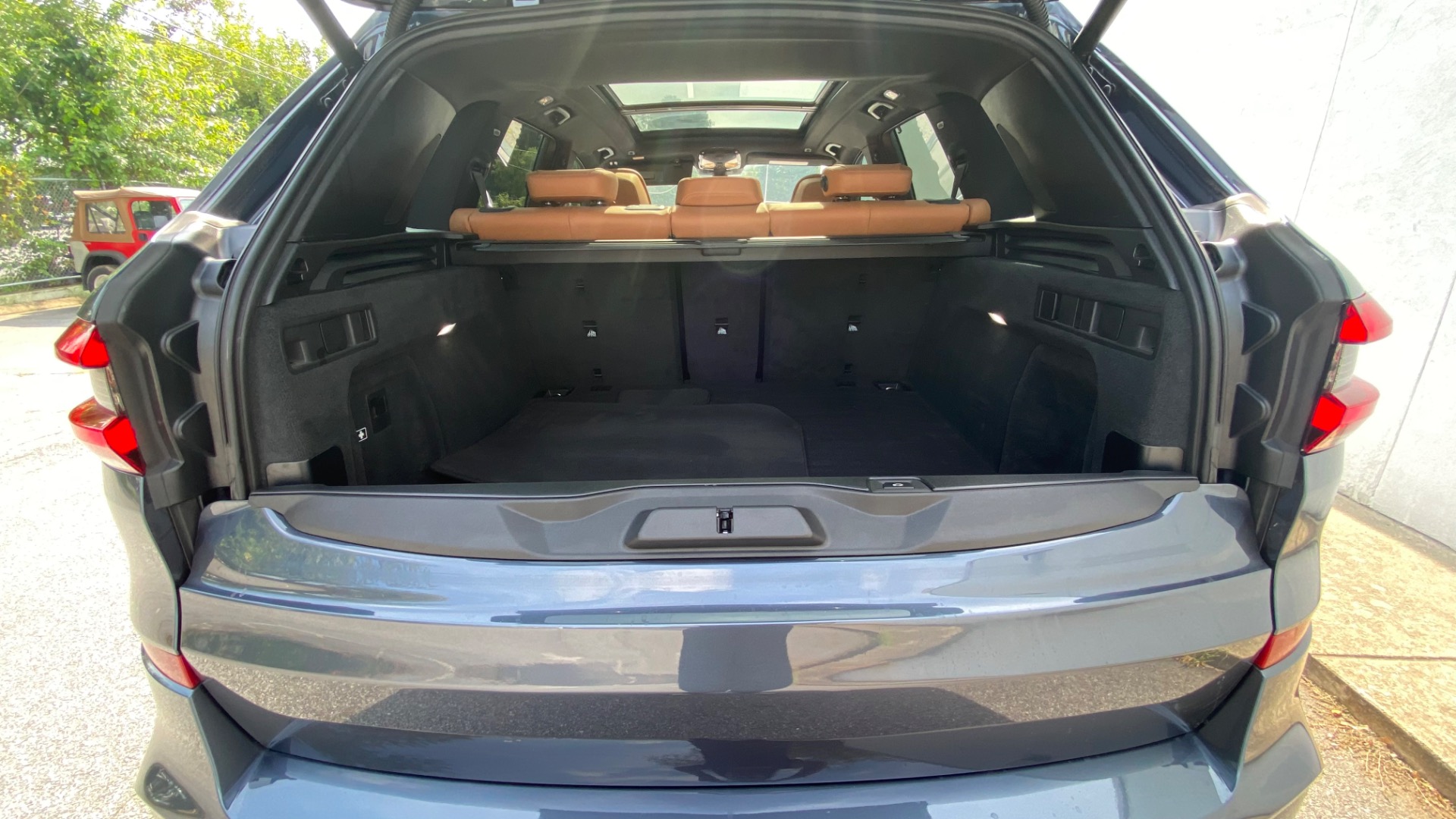 Used 2021 BMW X5 xDrive40i for sale $48,995 at Formula Imports in Charlotte NC 28227 47
