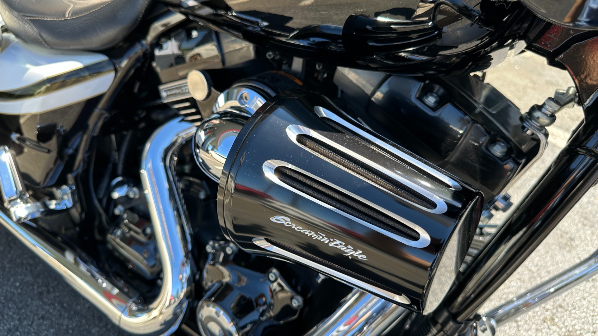 Used 2012 Harley Davidson FLTRXSE CVO Road Glide Custom CVO PAINT / RINEHART EXHAUST / SCREAMING EAGLE 110 ENGINE for sale $32,000 at Formula Imports in Charlotte NC 28227 21