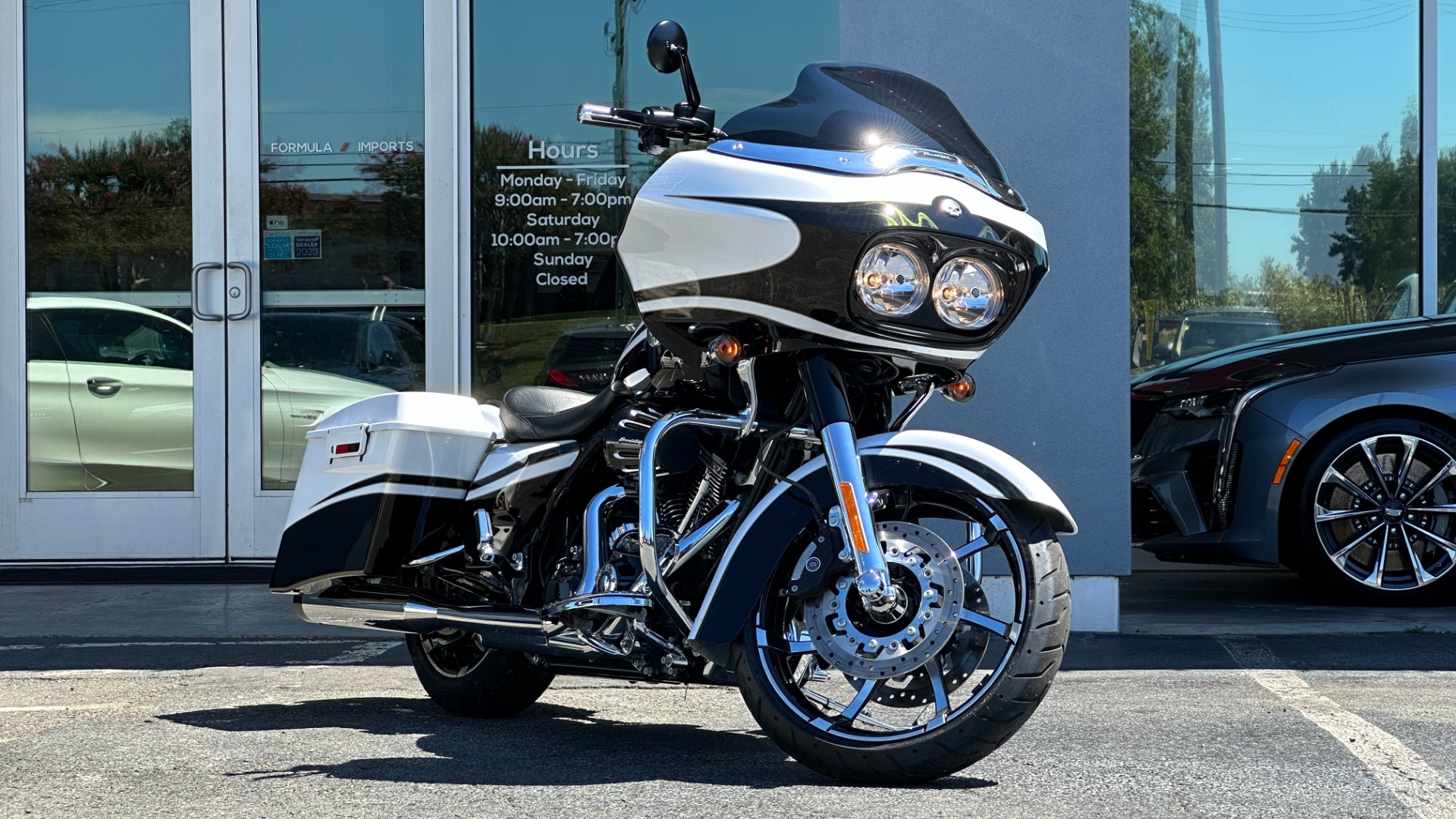 Used 2012 Harley Davidson FLTRXSE CVO Road Glide Custom CVO PAINT / RINEHART EXHAUST / SCREAMING EAGLE 110 ENGINE for sale $32,000 at Formula Imports in Charlotte NC 28227 3