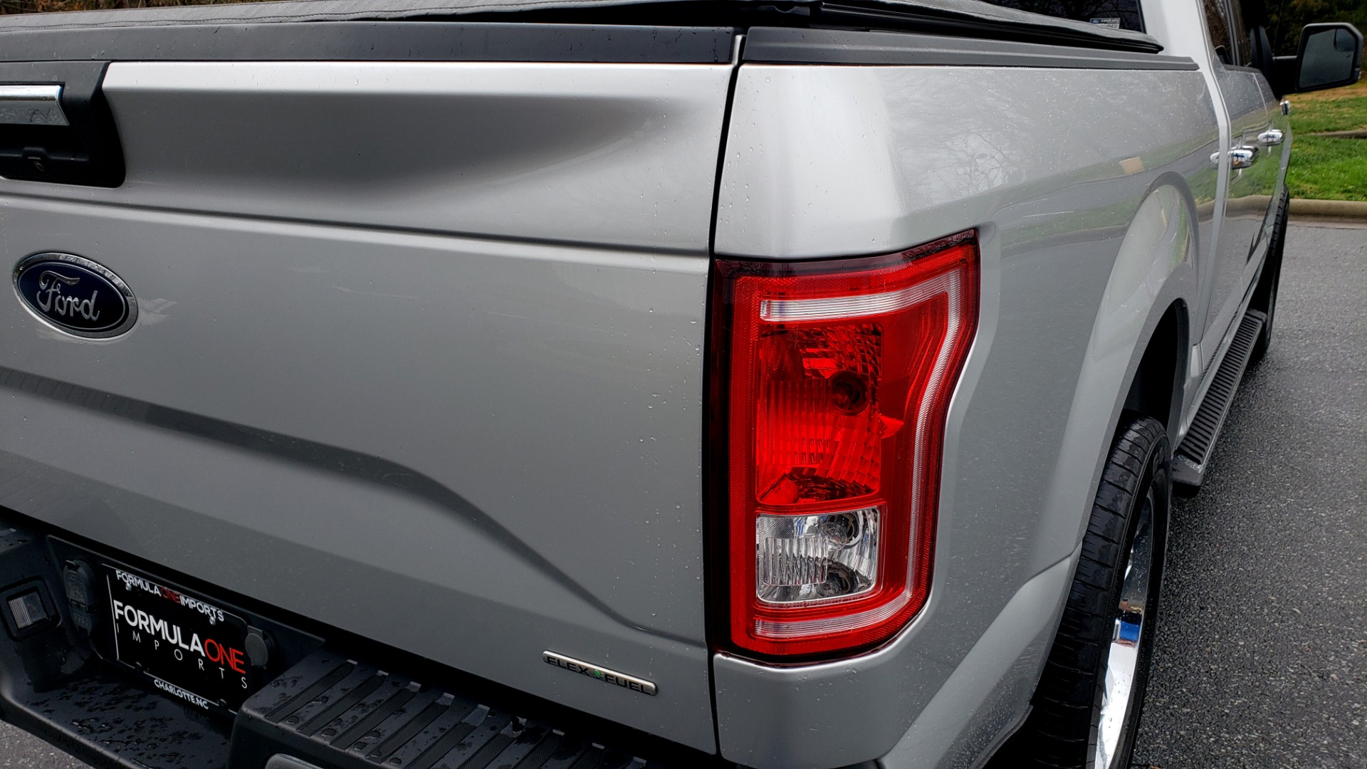 Used 2015 Ford F-150 XLT 4X2 SUPERCREW / 5.0L V8 / SYNC / REARVIEW for sale Sold at Formula Imports in Charlotte NC 28227 17