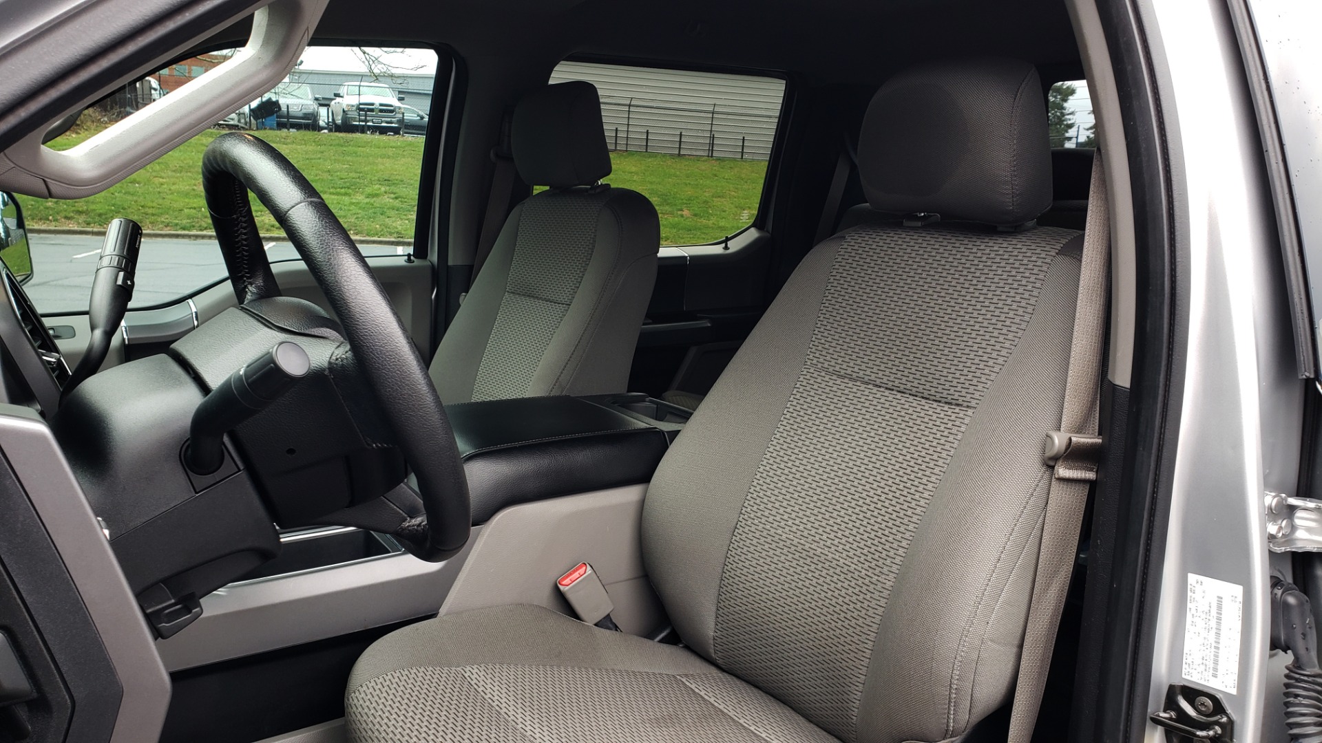 Used 2015 Ford F-150 XLT 4X2 SUPERCREW / 5.0L V8 / SYNC / REARVIEW for sale Sold at Formula Imports in Charlotte NC 28227 28