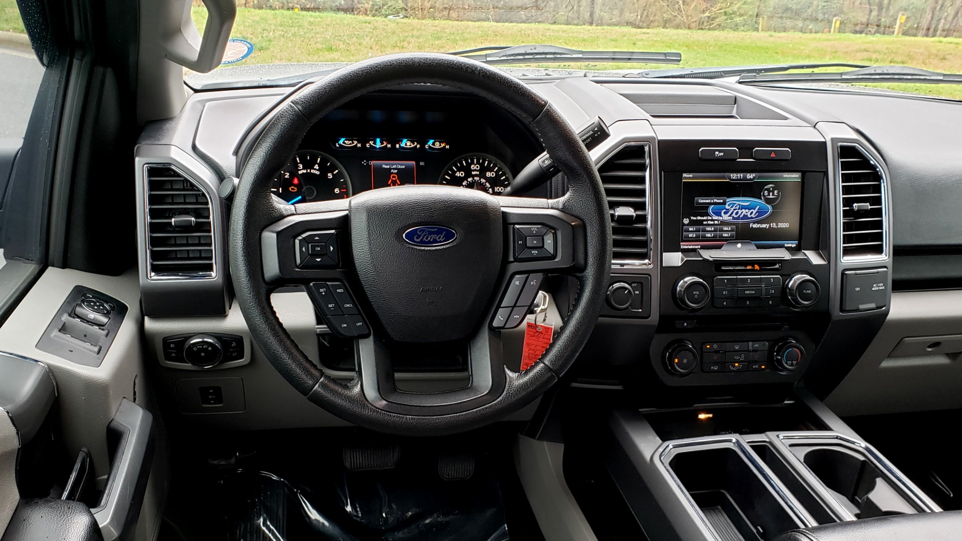 Used 2015 Ford F-150 XLT 4X2 SUPERCREW / 5.0L V8 / SYNC / REARVIEW for sale Sold at Formula Imports in Charlotte NC 28227 31
