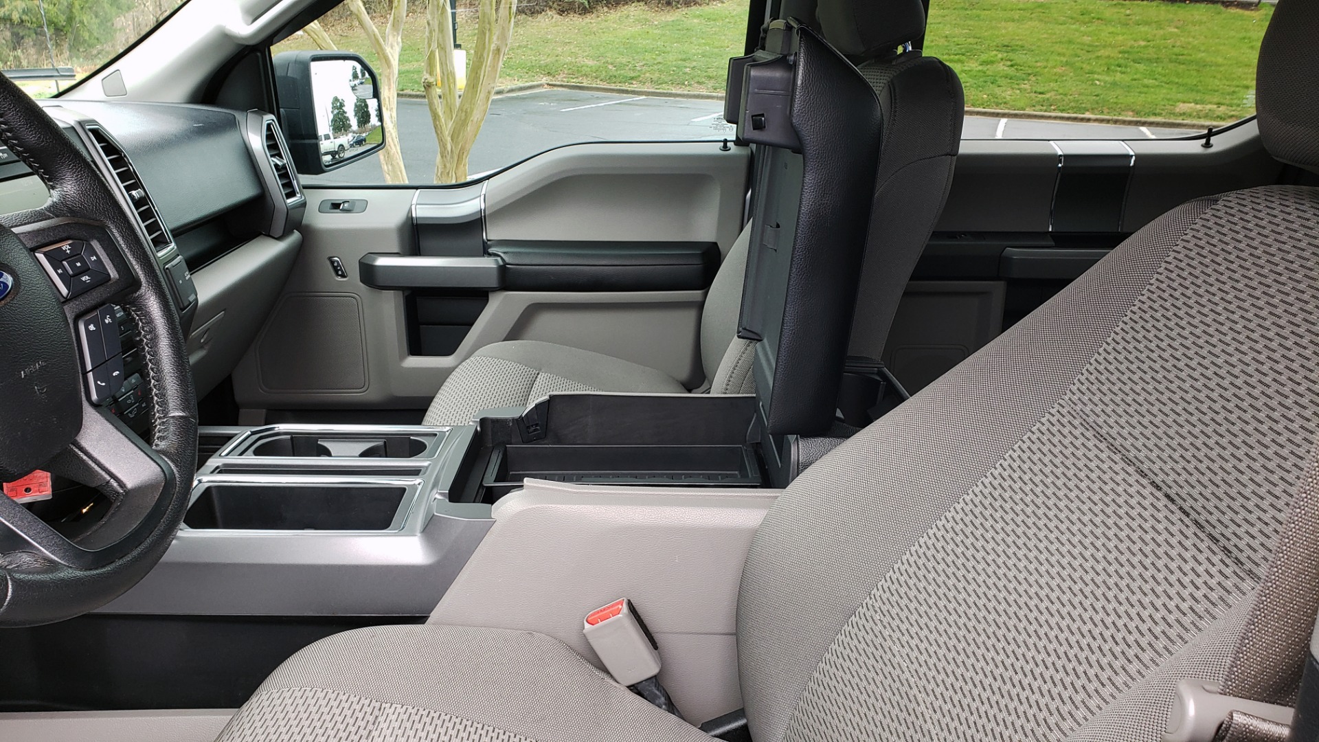 Used 2015 Ford F-150 XLT 4X2 SUPERCREW / 5.0L V8 / SYNC / REARVIEW for sale Sold at Formula Imports in Charlotte NC 28227 46