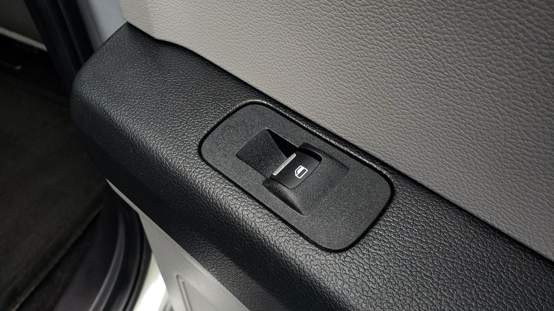 Used 2015 Ford F-150 XLT 4X2 SUPERCREW / 5.0L V8 / SYNC / REARVIEW for sale Sold at Formula Imports in Charlotte NC 28227 60