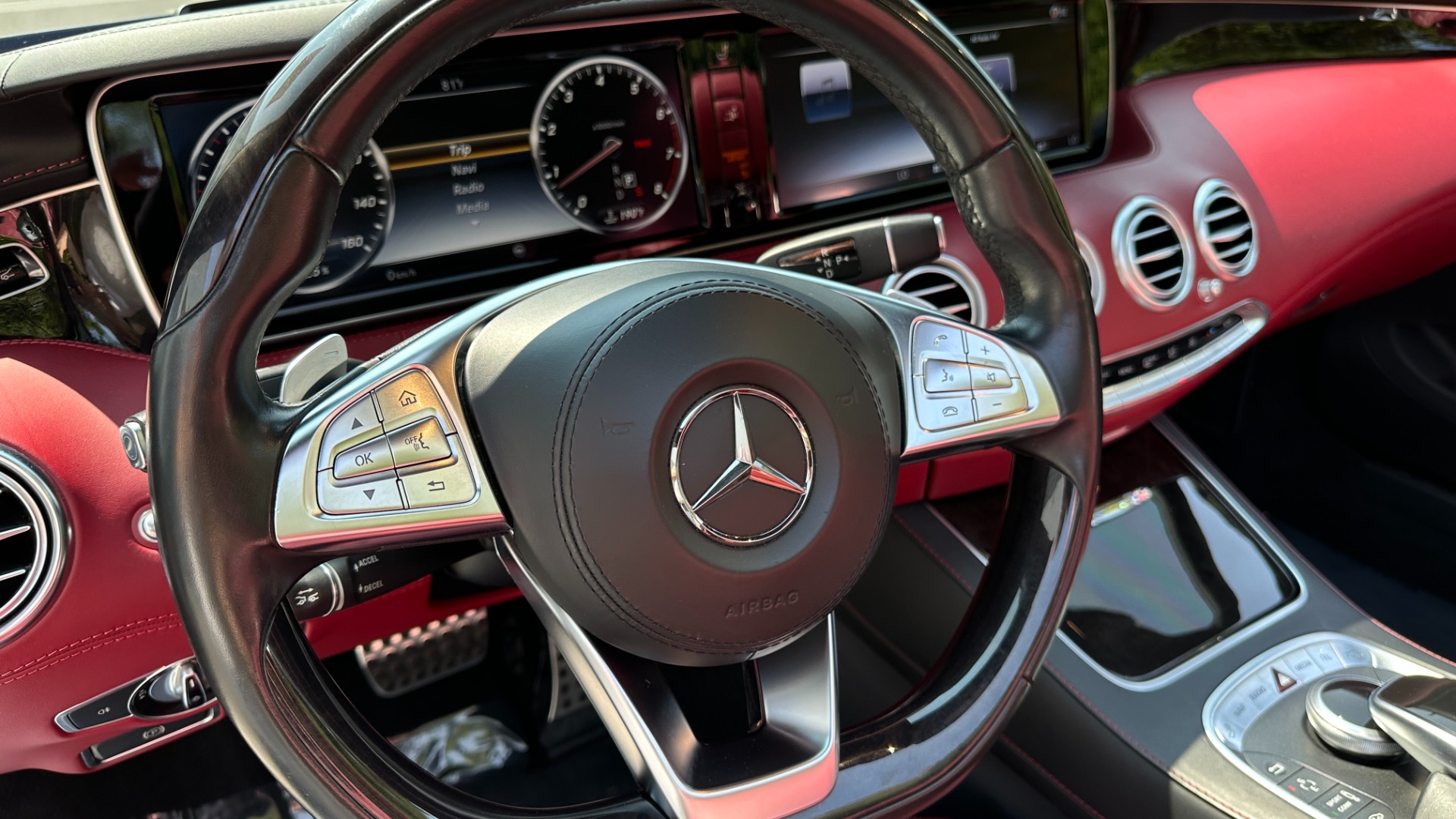 Used 2017 Mercedes-Benz S-Class S 550 CABRIOLET / LOADED OPTIONS / DESIGNO INTERIOR / SPORT / PREMIUM / MOR for sale Sold at Formula Imports in Charlotte NC 28227 21