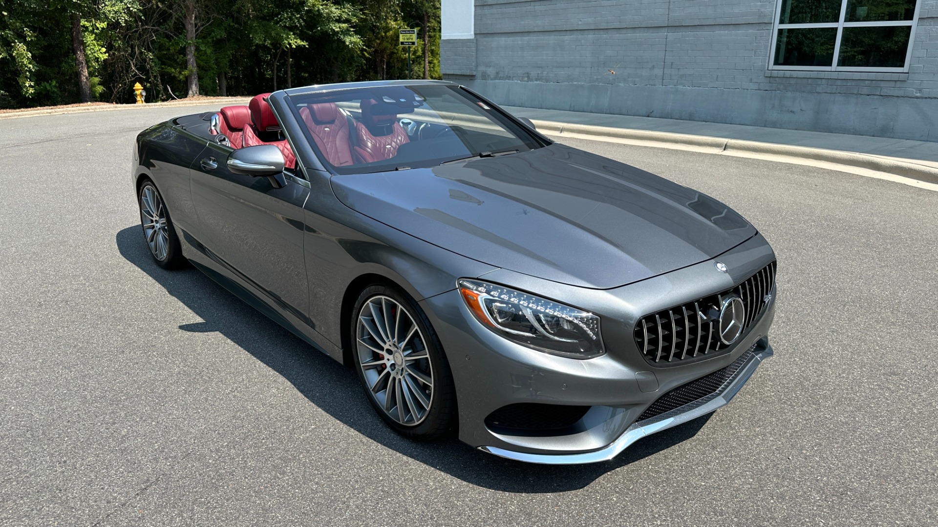 Used 2017 Mercedes-Benz S-Class S 550 CABRIOLET / LOADED OPTIONS / DESIGNO INTERIOR / SPORT / PREMIUM / MOR for sale Sold at Formula Imports in Charlotte NC 28227 7