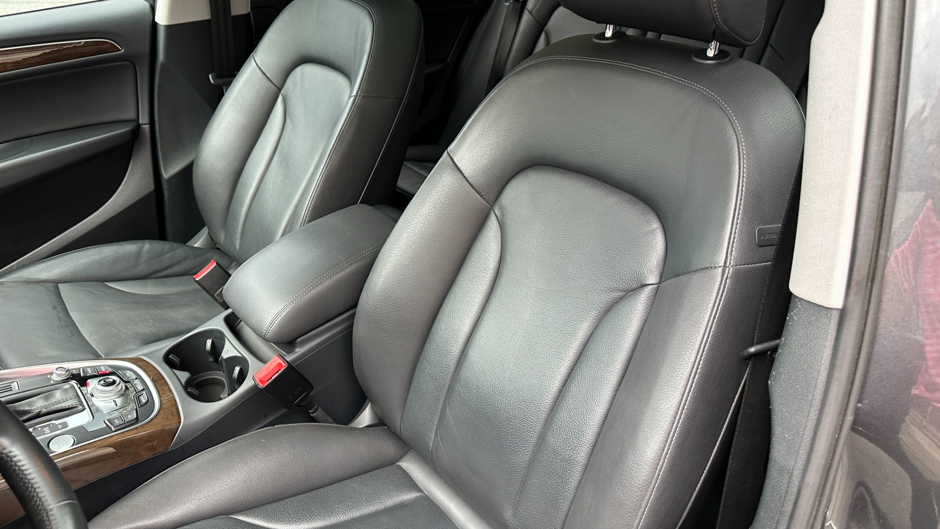 Used 2017 Audi Q5 PREMIUM PLUS / TECHNOLOGY PACKAGE / PEARL PAINT for sale Sold at Formula Imports in Charlotte NC 28227 13