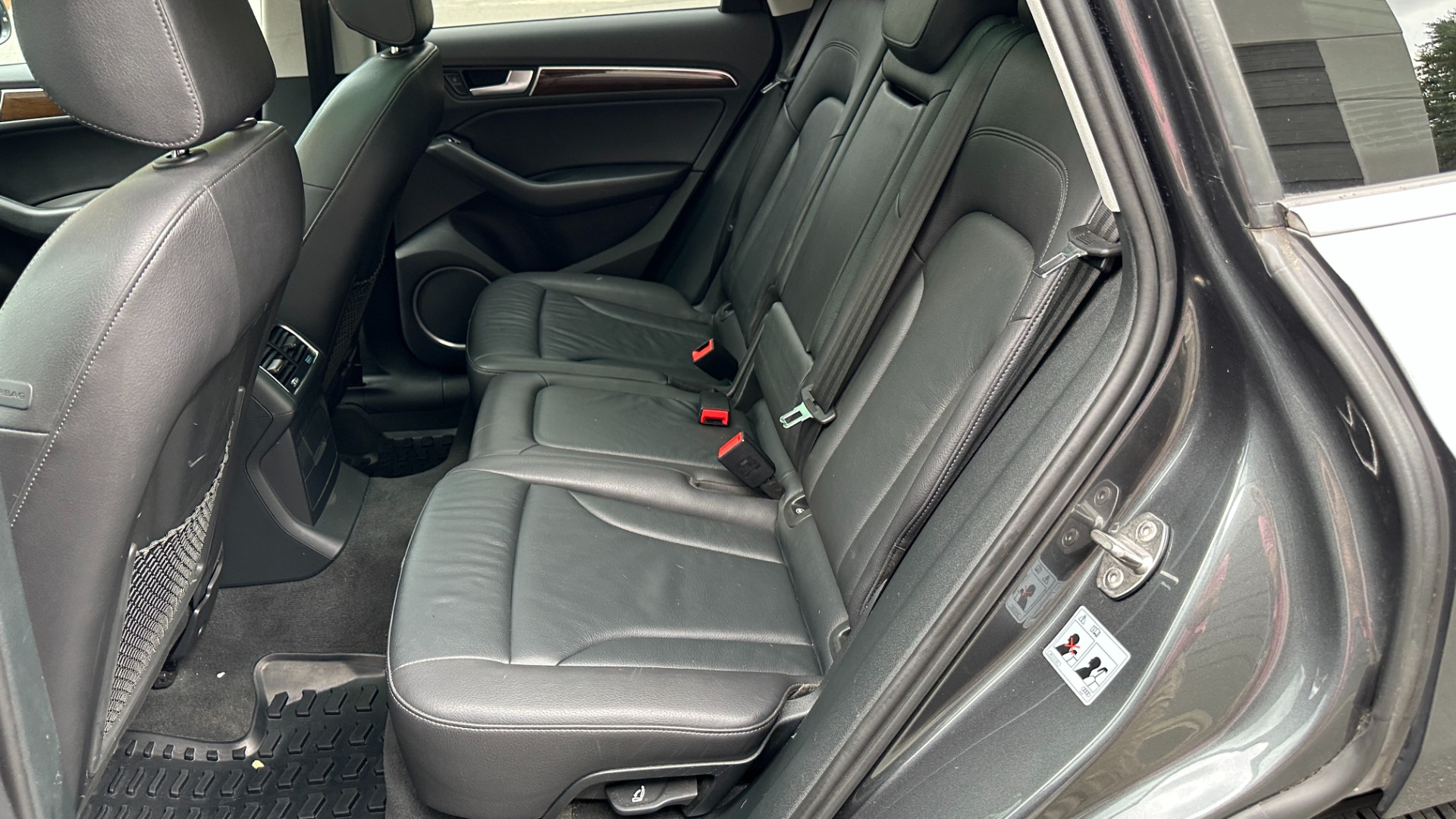 Used 2017 Audi Q5 PREMIUM PLUS / TECHNOLOGY PACKAGE / PEARL PAINT for sale Sold at Formula Imports in Charlotte NC 28227 25