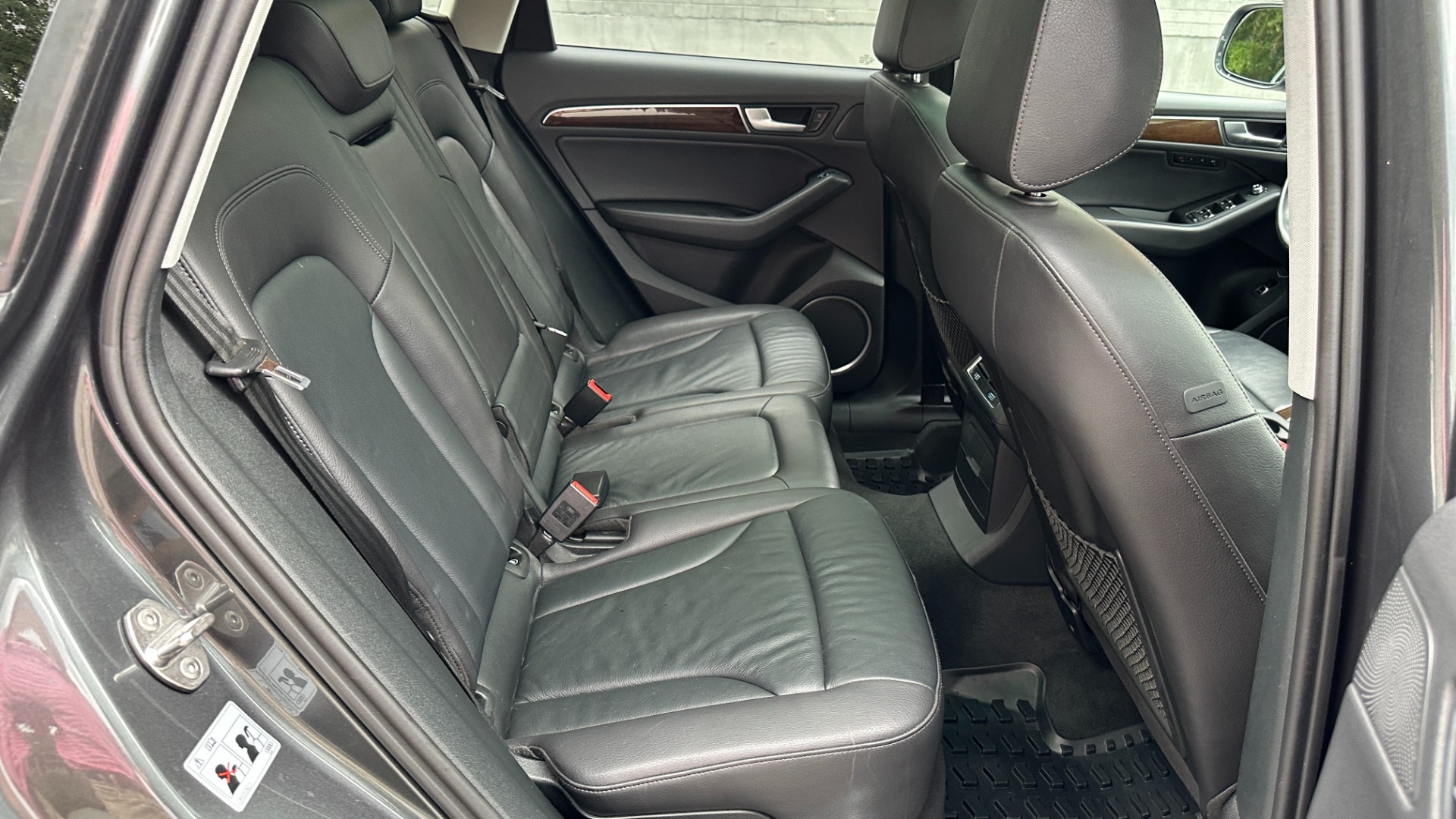 Used 2017 Audi Q5 PREMIUM PLUS / TECHNOLOGY PACKAGE / PEARL PAINT for sale Sold at Formula Imports in Charlotte NC 28227 30