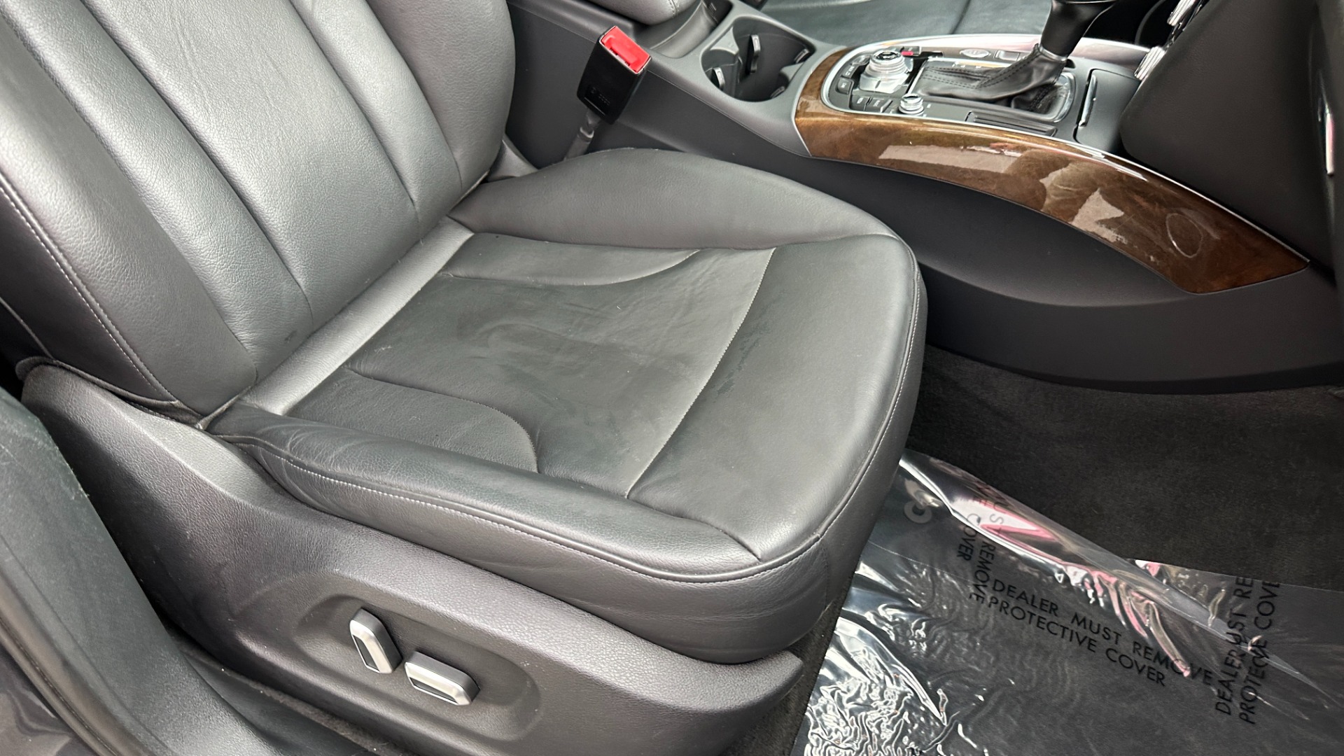 Used 2017 Audi Q5 PREMIUM PLUS / TECHNOLOGY PACKAGE / PEARL PAINT for sale Sold at Formula Imports in Charlotte NC 28227 37