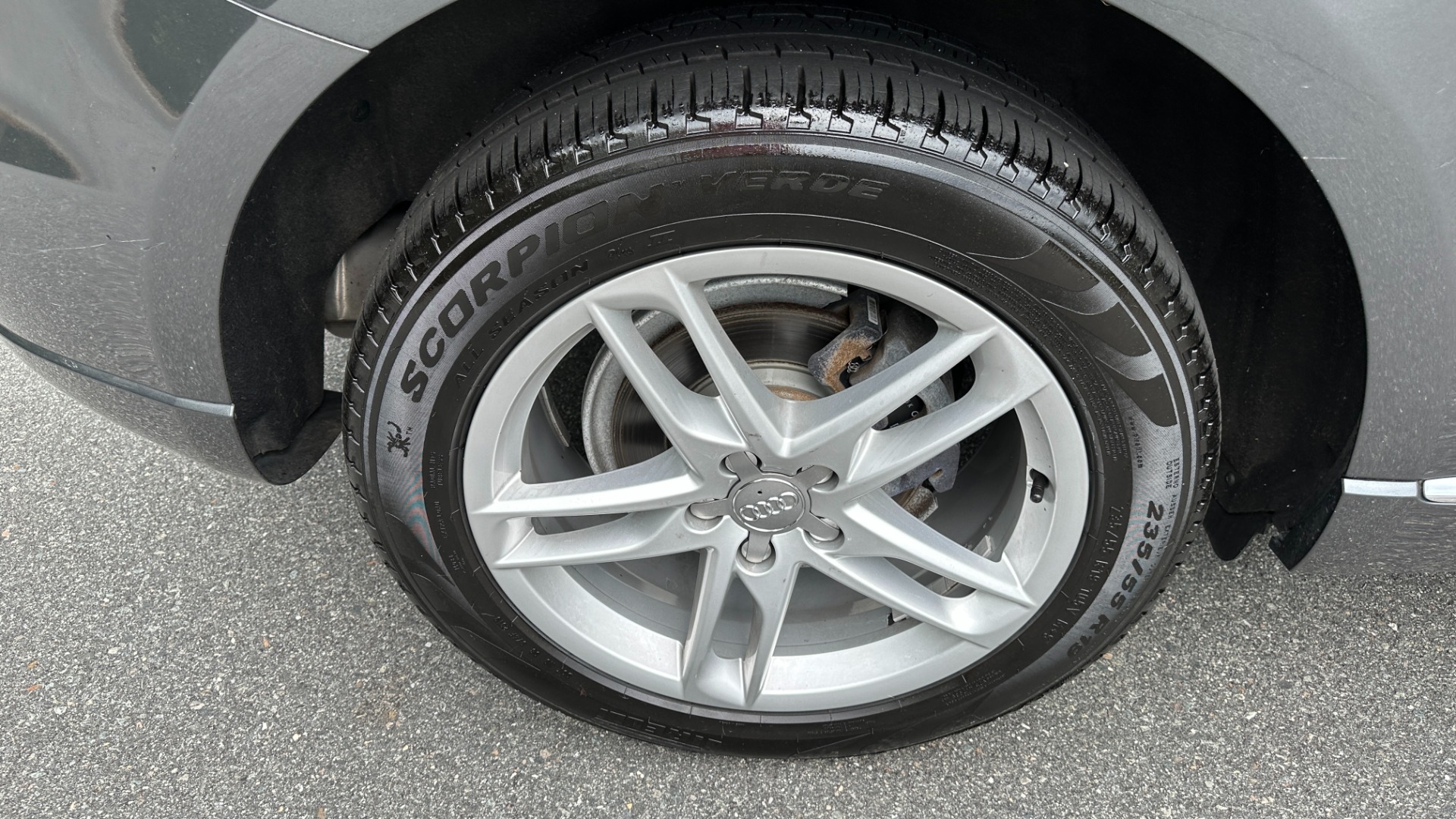 Used 2017 Audi Q5 PREMIUM PLUS / TECHNOLOGY PACKAGE / PEARL PAINT for sale Sold at Formula Imports in Charlotte NC 28227 44