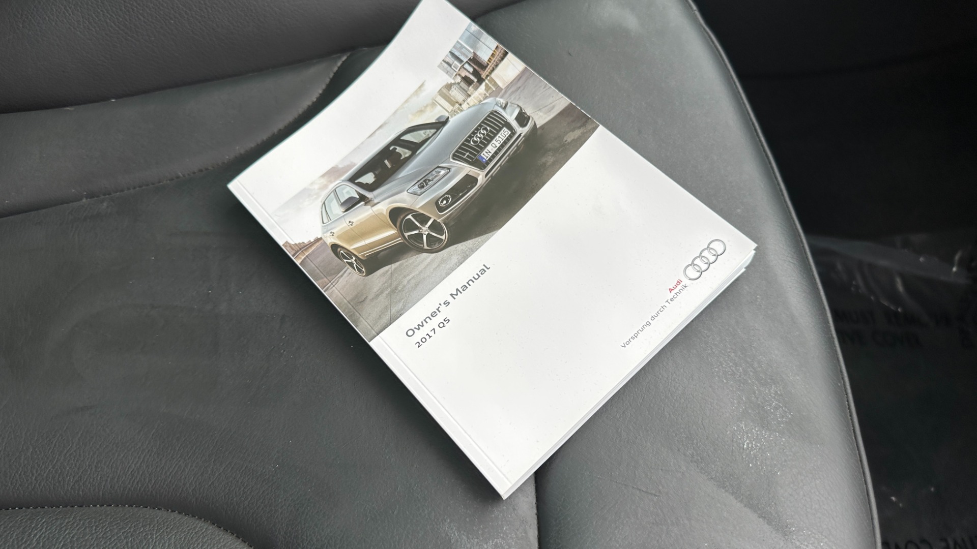 Used 2017 Audi Q5 PREMIUM PLUS / TECHNOLOGY PACKAGE / PEARL PAINT for sale Sold at Formula Imports in Charlotte NC 28227 54