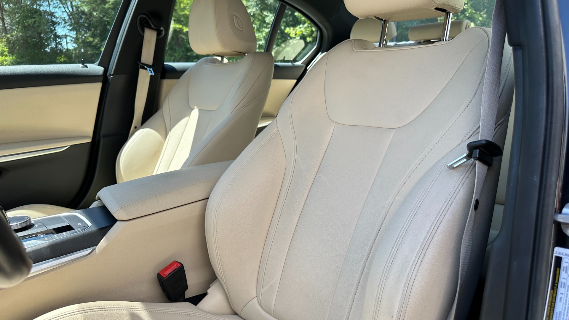 Used 2021 BMW 3 Series 330i / DRIVER ASSIST / CONVENIENCE PKG / REMOTE START for sale Sold at Formula Imports in Charlotte NC 28227 13