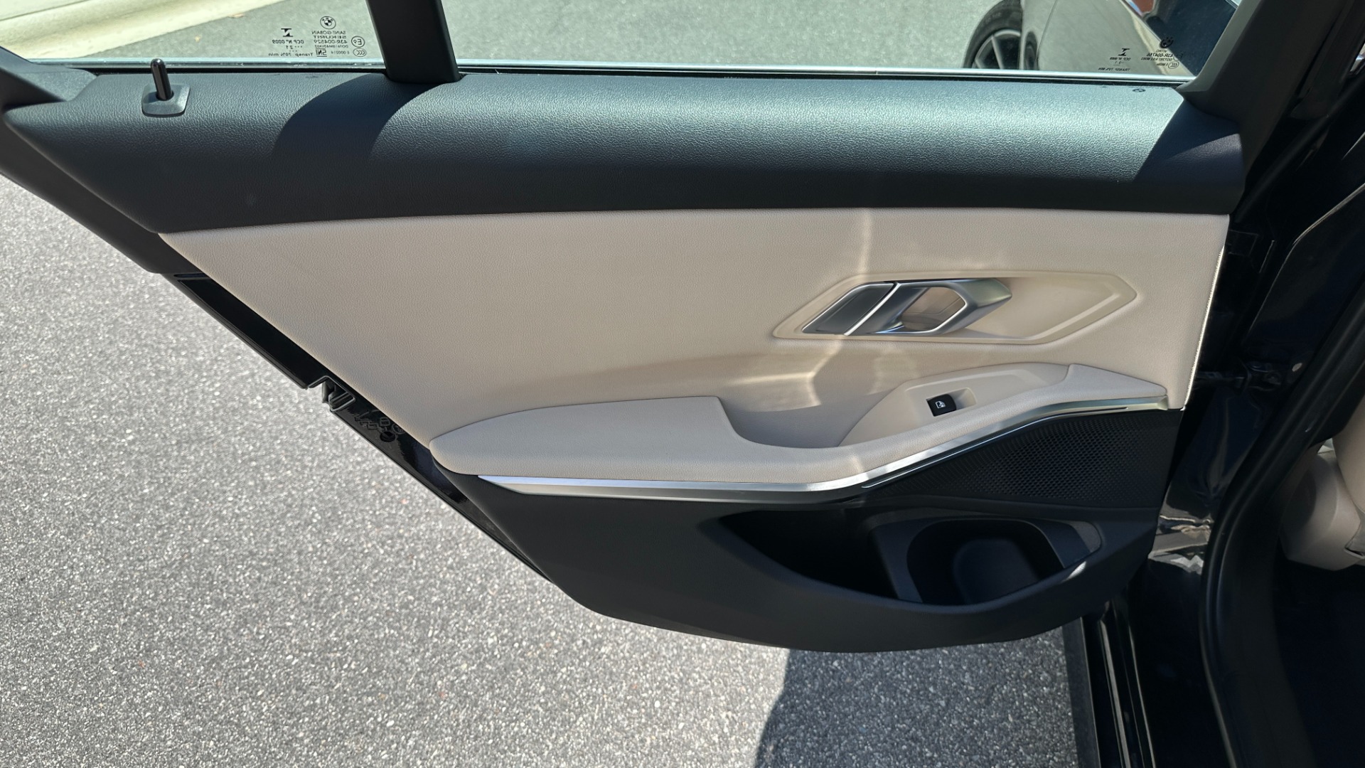 Used 2021 BMW 3 Series 330i / DRIVER ASSIST / CONVENIENCE PKG / REMOTE START for sale Sold at Formula Imports in Charlotte NC 28227 21