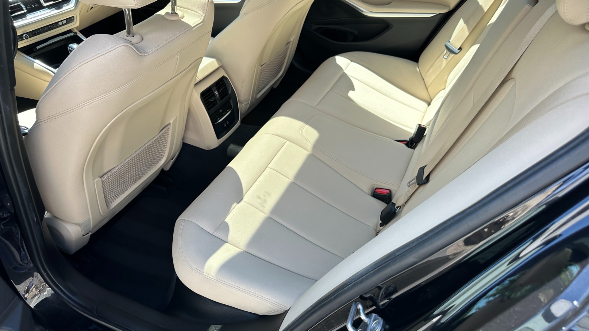 Used 2021 BMW 3 Series 330i / DRIVER ASSIST / CONVENIENCE PKG / REMOTE START for sale Sold at Formula Imports in Charlotte NC 28227 22