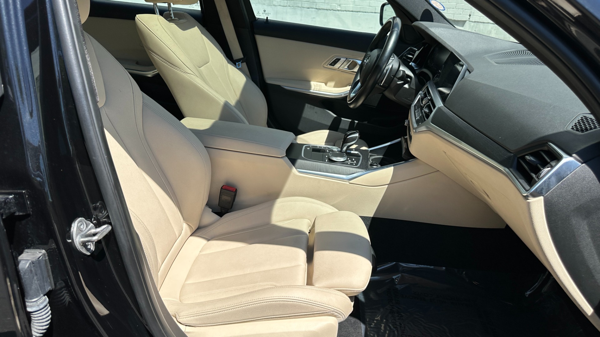 Used 2021 BMW 3 Series 330i / DRIVER ASSIST / CONVENIENCE PKG / REMOTE START for sale Sold at Formula Imports in Charlotte NC 28227 34