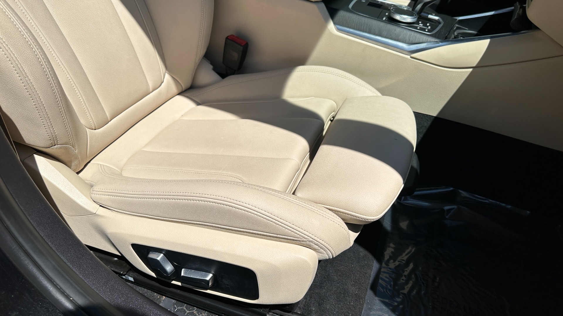 Used 2021 BMW 3 Series 330i / DRIVER ASSIST / CONVENIENCE PKG / REMOTE START for sale Sold at Formula Imports in Charlotte NC 28227 36