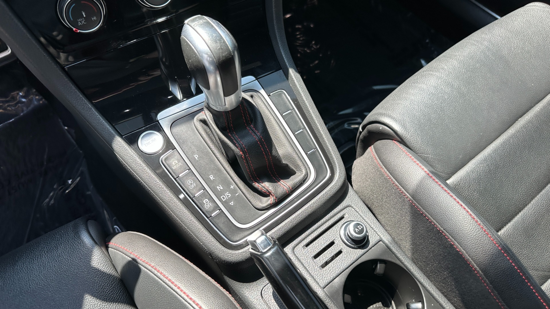 Used 2019 Volkswagen Golf GTI SE / CTS EXHAUST / CTS INTAKE / BLACKOUT / LEATHER for sale Sold at Formula Imports in Charlotte NC 28227 19