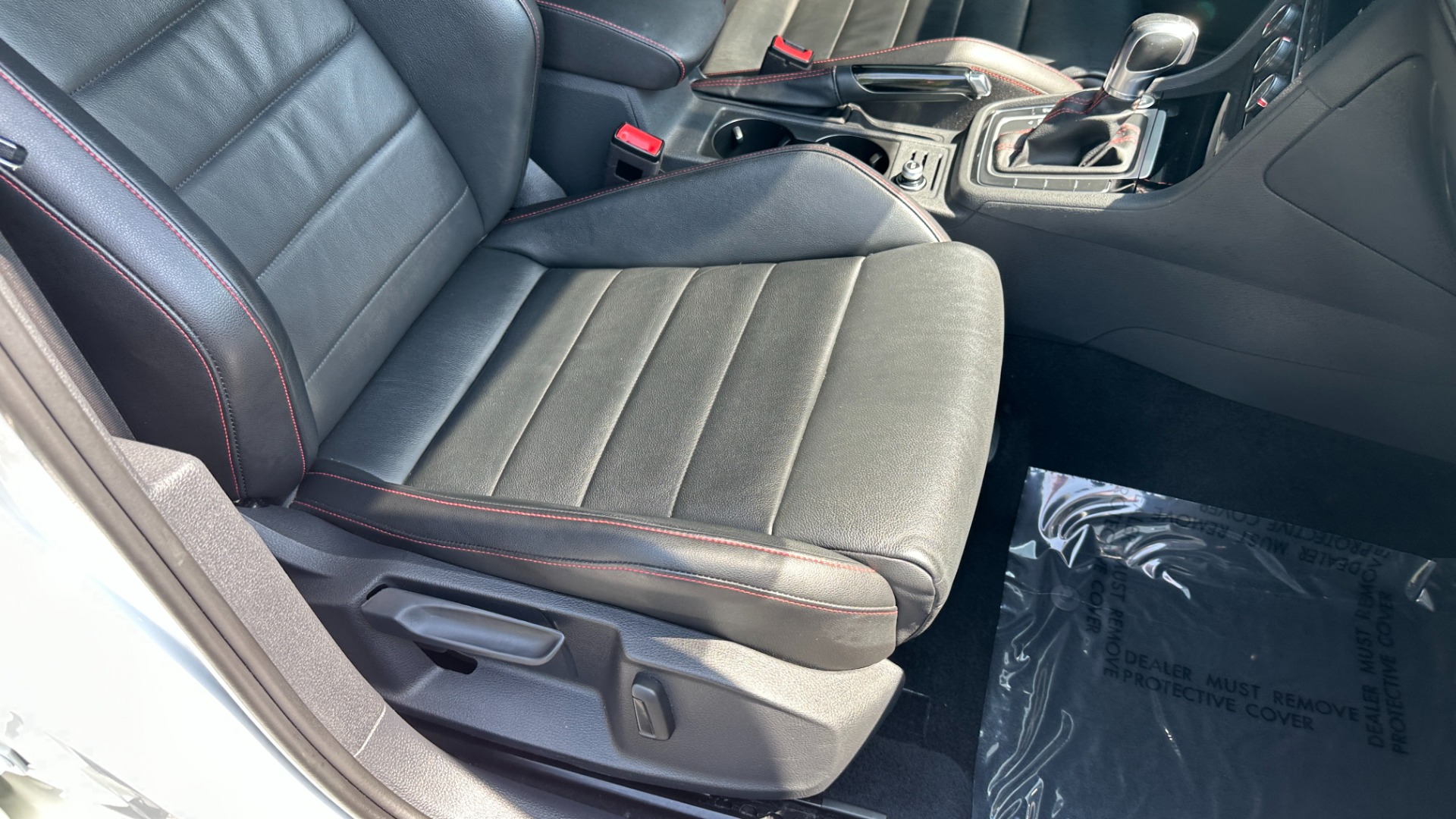 Used 2019 Volkswagen Golf GTI SE / CTS EXHAUST / CTS INTAKE / BLACKOUT / LEATHER for sale Sold at Formula Imports in Charlotte NC 28227 35