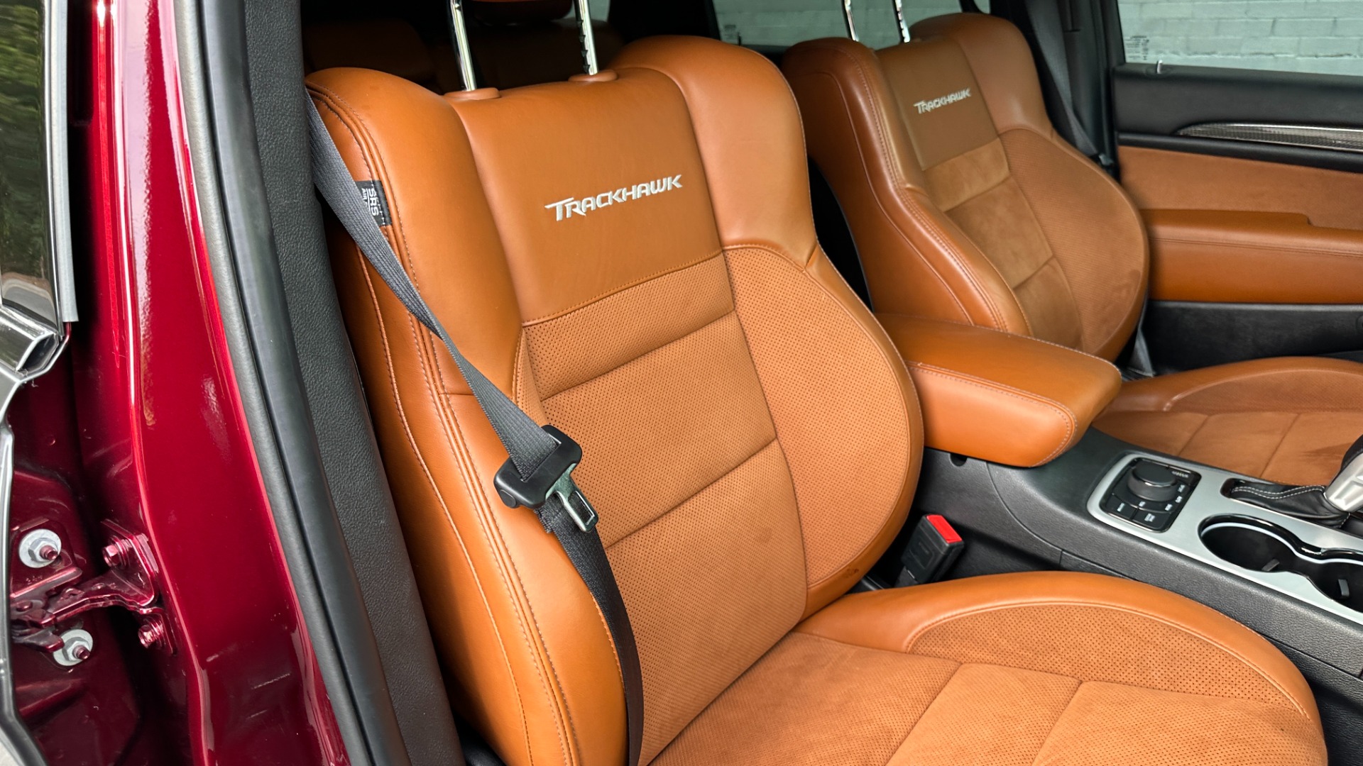 Used 2021 Jeep Grand Cherokee TRACKHAWK / SUPERCHARGED / STARLIGHT HEADLINER / VOSSEN WHEELS for sale $90,495 at Formula Imports in Charlotte NC 28227 37