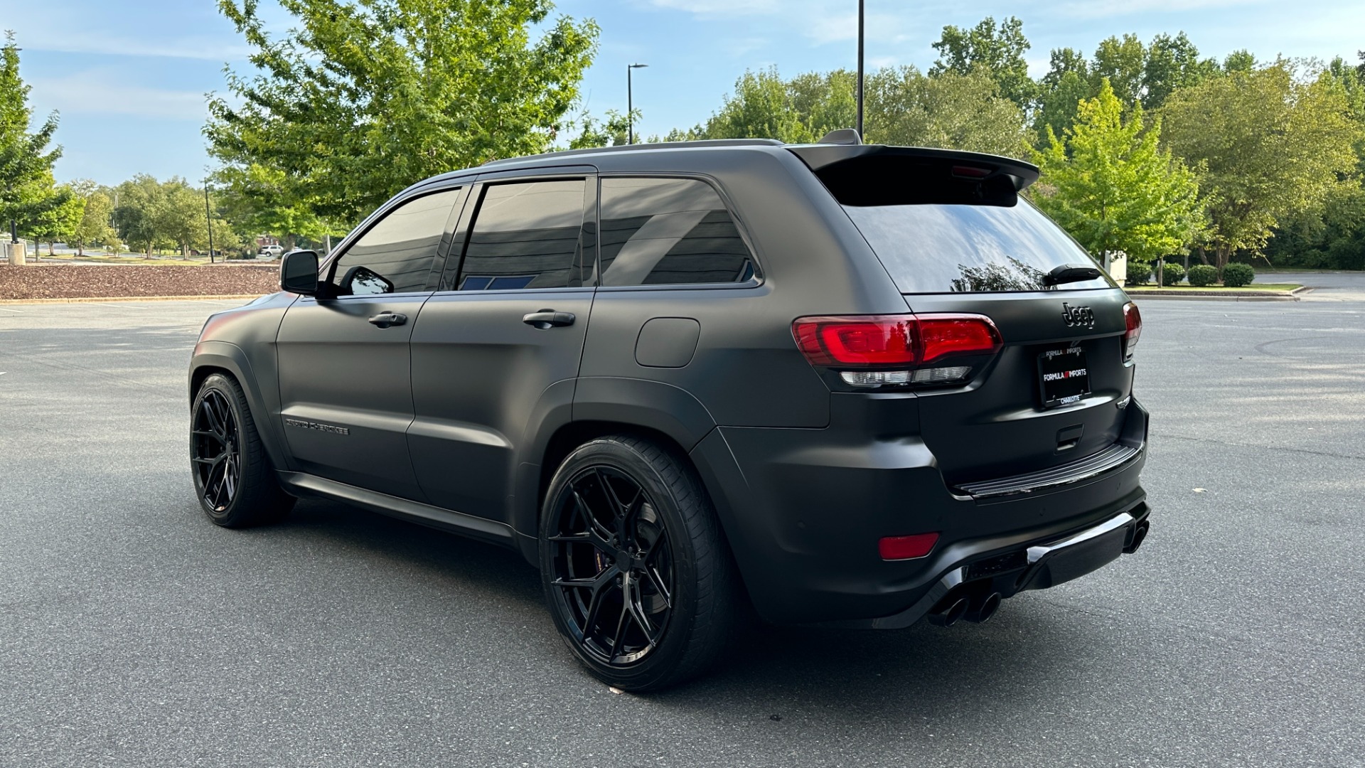 Used 2021 Jeep Grand Cherokee TRACKHAWK / SUPERCHARGED / STARLIGHT HEADLINER / VOSSEN WHEELS for sale $90,495 at Formula Imports in Charlotte NC 28227 7