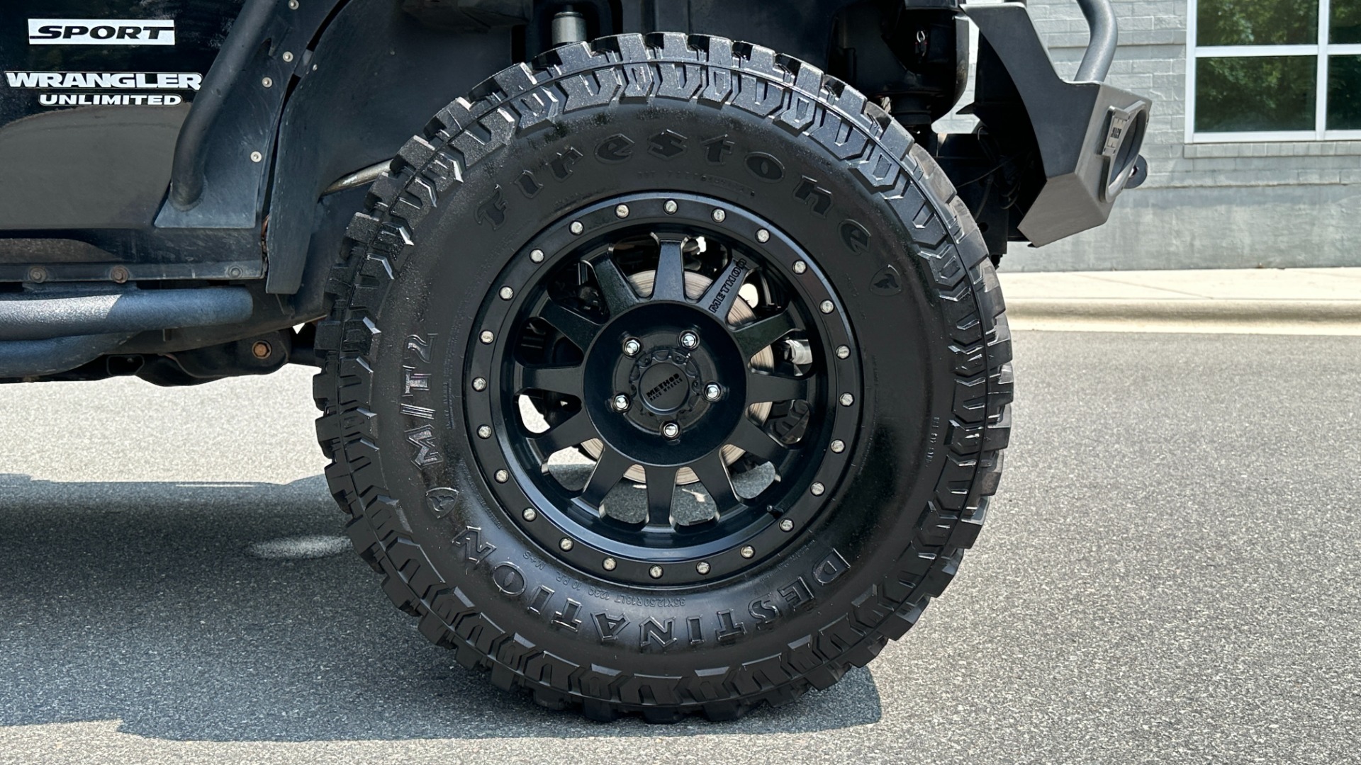 Used 2013 Jeep Wrangler Unlimited Sport / FOX SHOCKS / SOUND SYSTEM / TOUCHSCREEN / SUBWOOFER / TERRAFLEX SUS for sale $24,999 at Formula Imports in Charlotte NC 28227 69