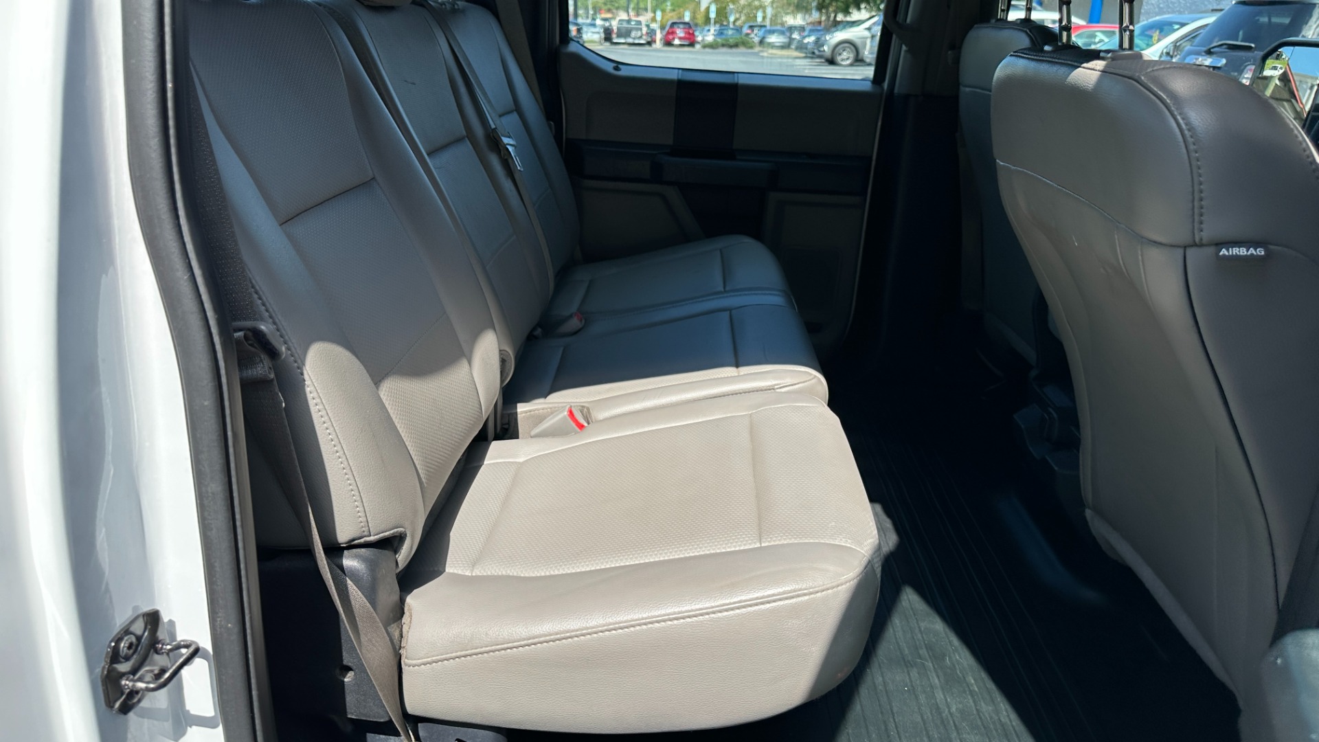 Used 2016 Ford F-150 XL / 5.0L V8 ENGINE / REAR VIEW CAMERA / TOOLBOX for sale $15,995 at Formula Imports in Charlotte NC 28227 32