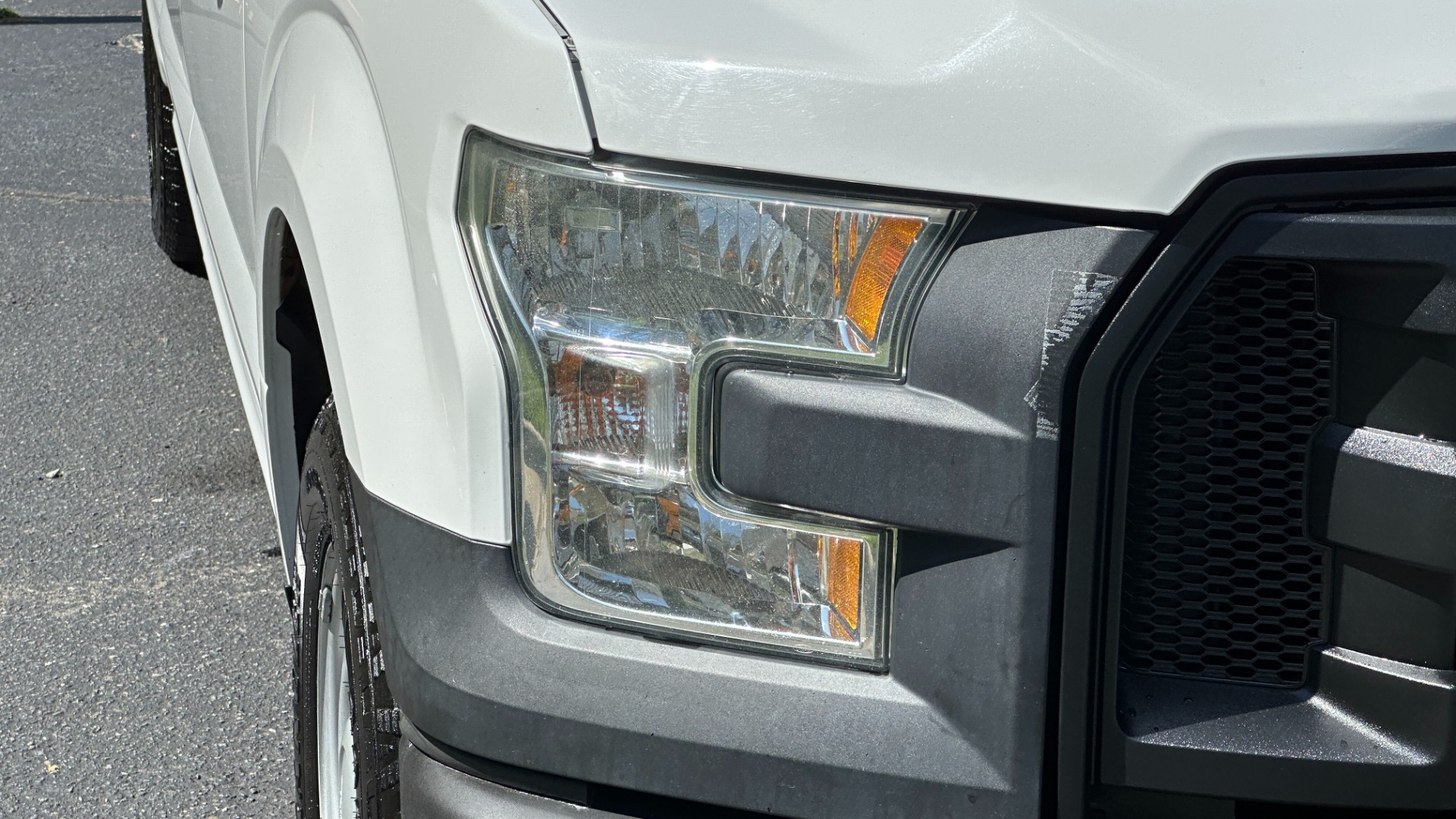 Used 2016 Ford F-150 XL / 5.0L V8 ENGINE / REAR VIEW CAMERA / TOOLBOX for sale $15,995 at Formula Imports in Charlotte NC 28227 39