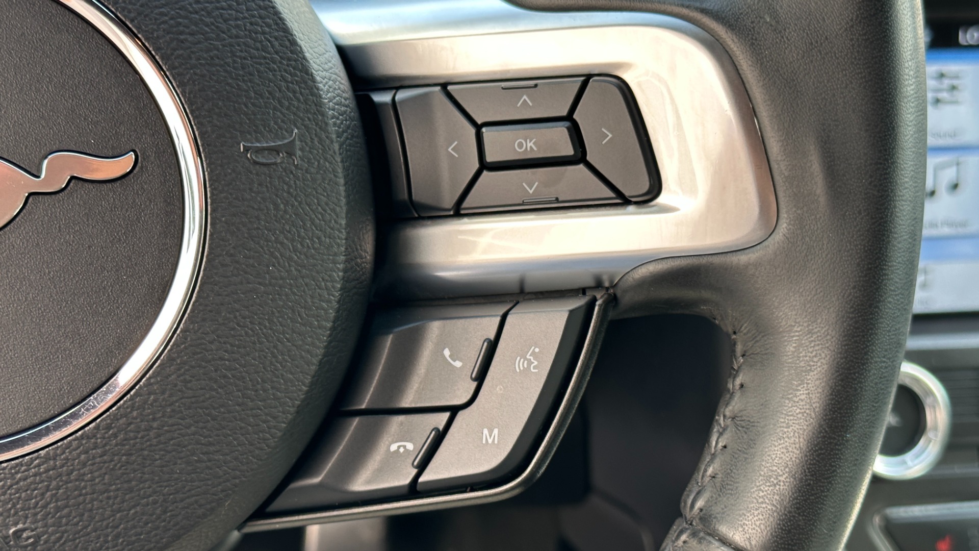 Used 2018 Ford Mustang EcoBoost Premium / LEATHER / 10SPD AUTO / TURBO ENGINE for sale $19,995 at Formula Imports in Charlotte NC 28227 23