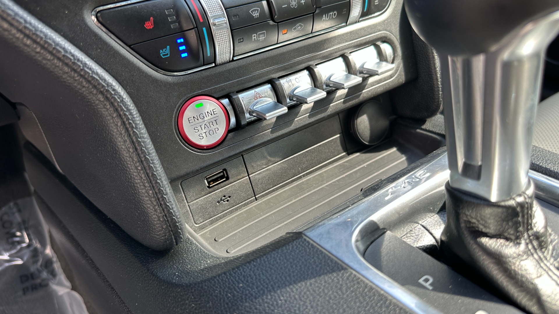 Used 2018 Ford Mustang EcoBoost Premium / LEATHER / 10SPD AUTO / TURBO ENGINE for sale $19,995 at Formula Imports in Charlotte NC 28227 26