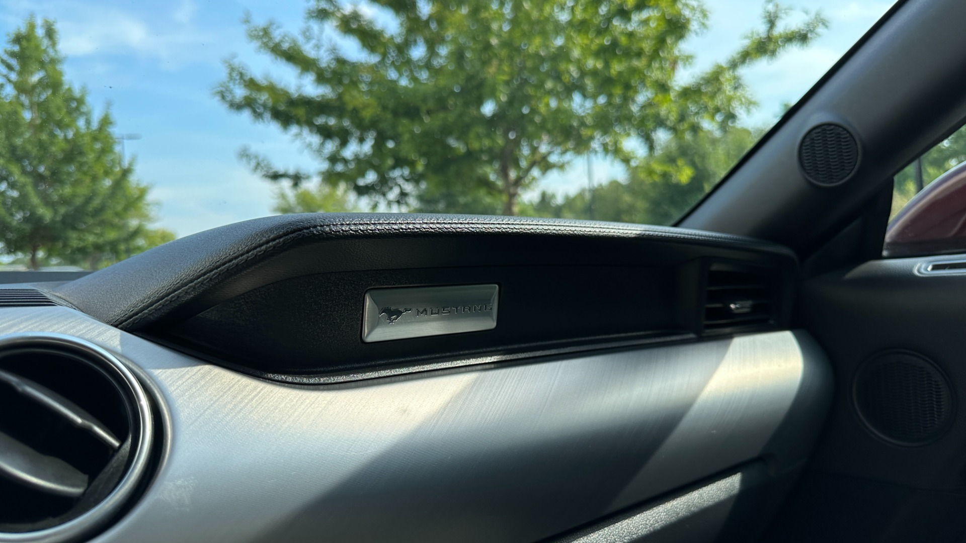 Used 2018 Ford Mustang EcoBoost Premium / LEATHER / 10SPD AUTO / TURBO ENGINE for sale $19,995 at Formula Imports in Charlotte NC 28227 29