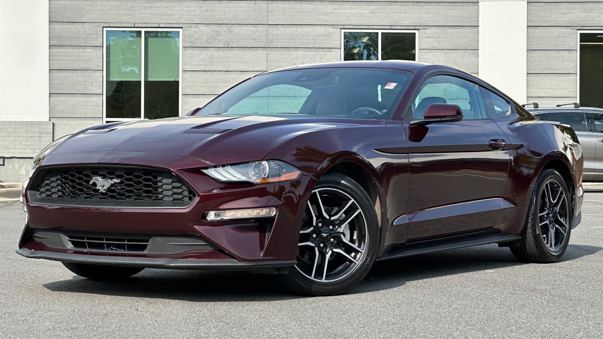Used 2018 Ford Mustang EcoBoost Premium / LEATHER / 10SPD AUTO / TURBO ENGINE for sale $19,995 at Formula Imports in Charlotte NC 28227 1